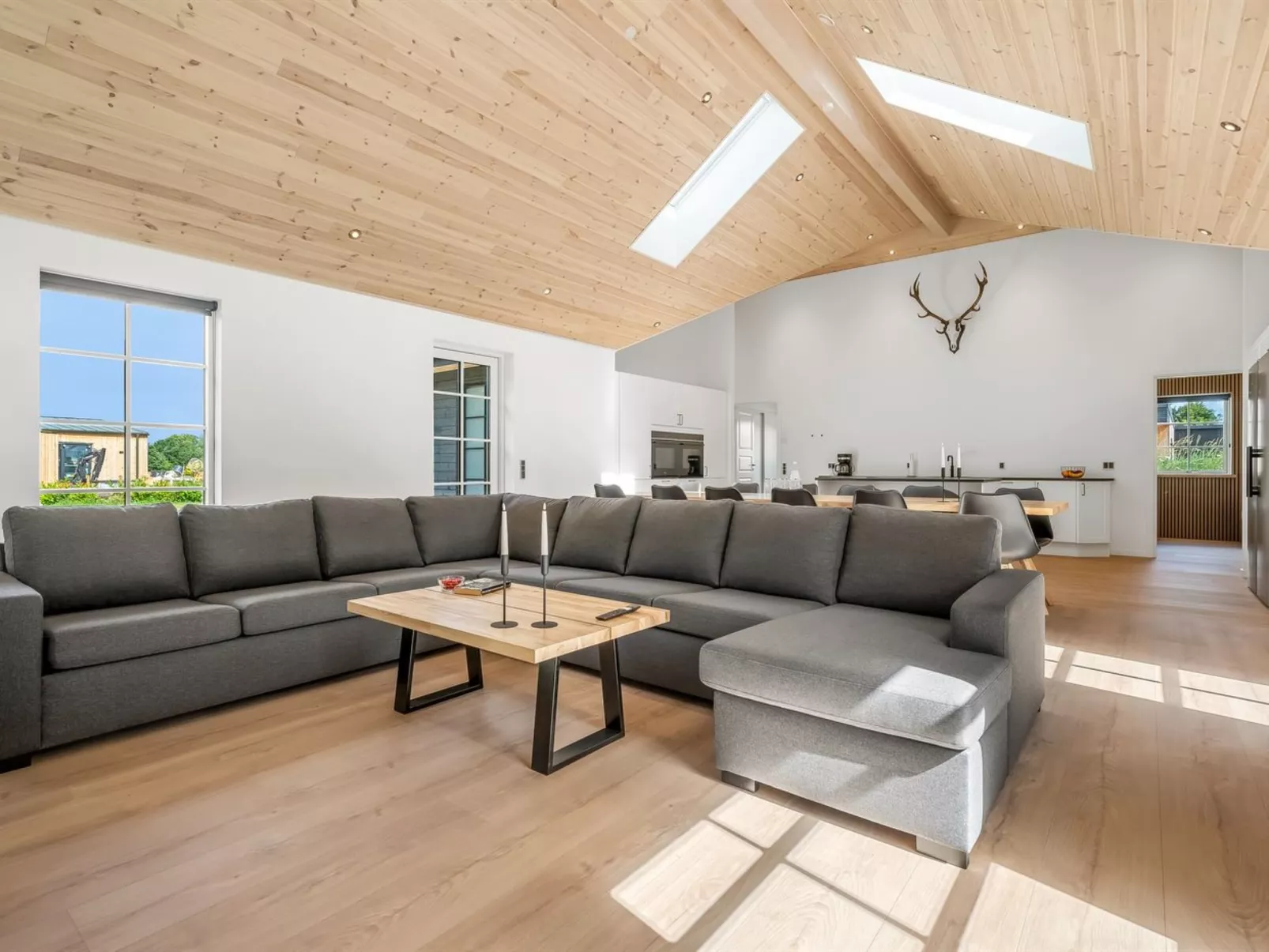 "Osa" -  from the sea-Binnen