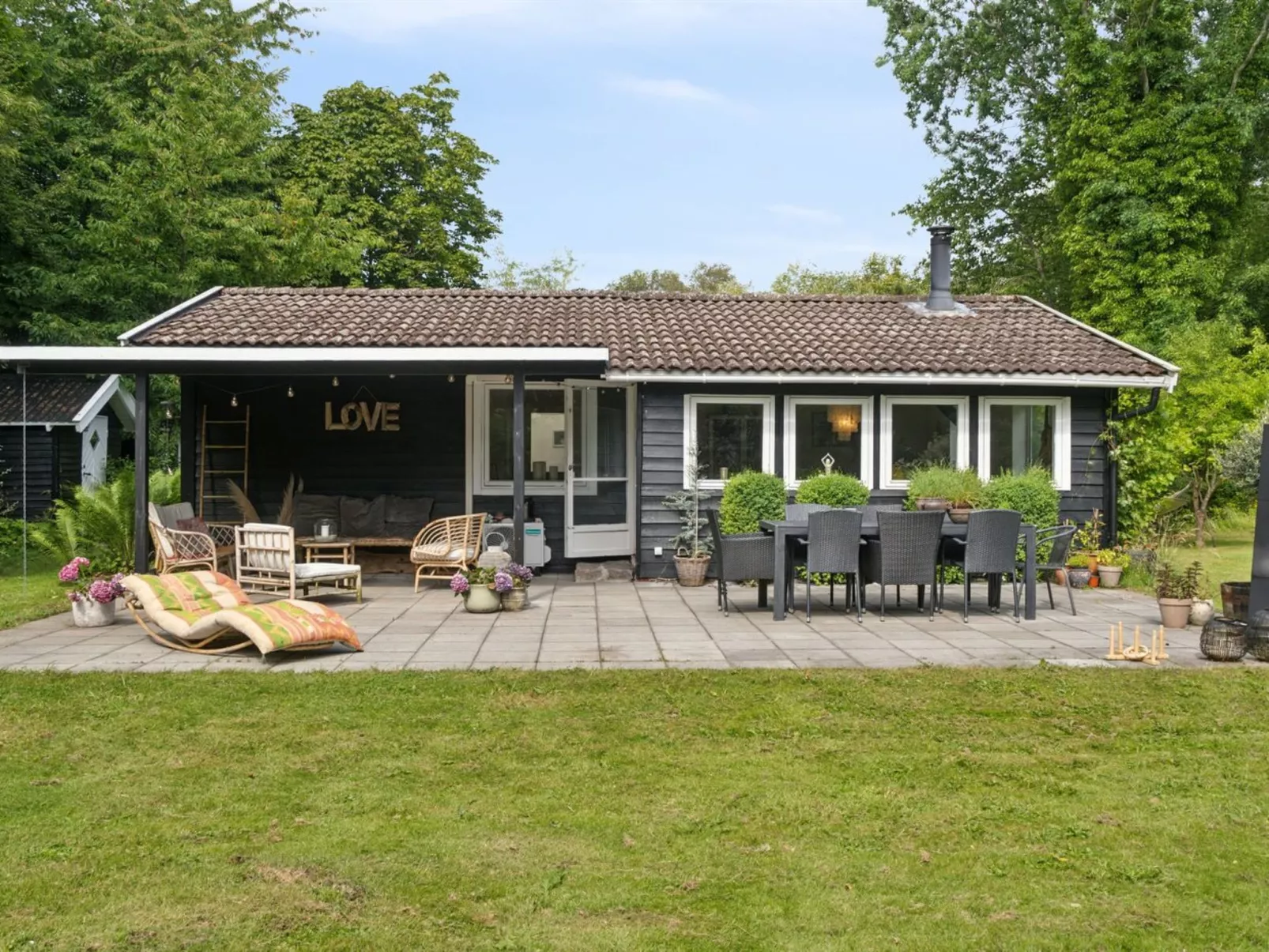 "Eida" - 1.7km from the sea-Buiten