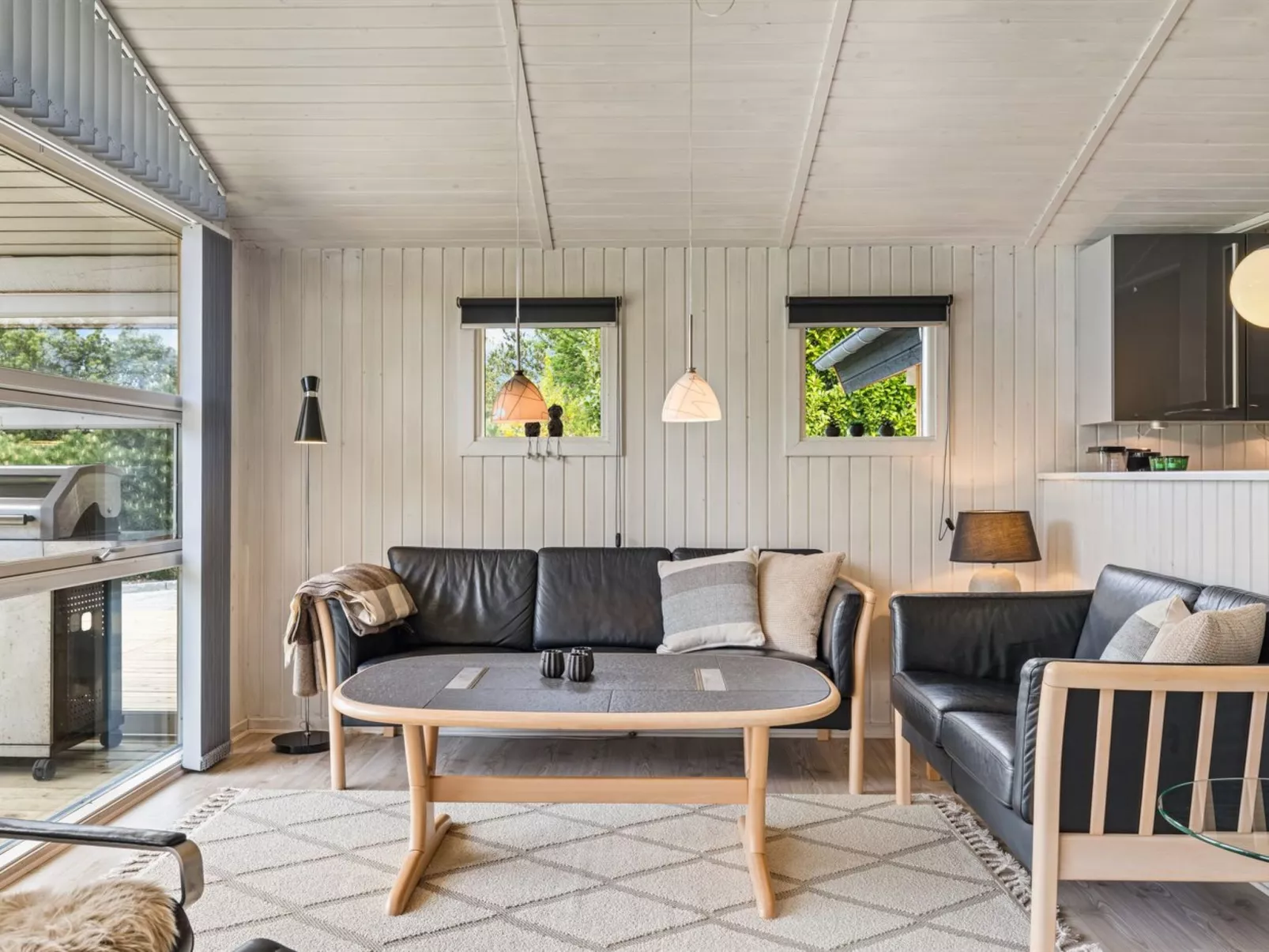 "Frederikke" - 875m from the sea-Binnen