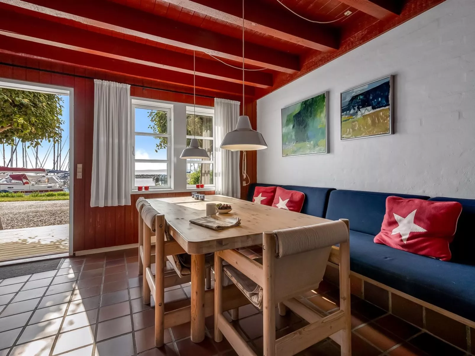 "Ulvi" - 15m from the sea-Binnen