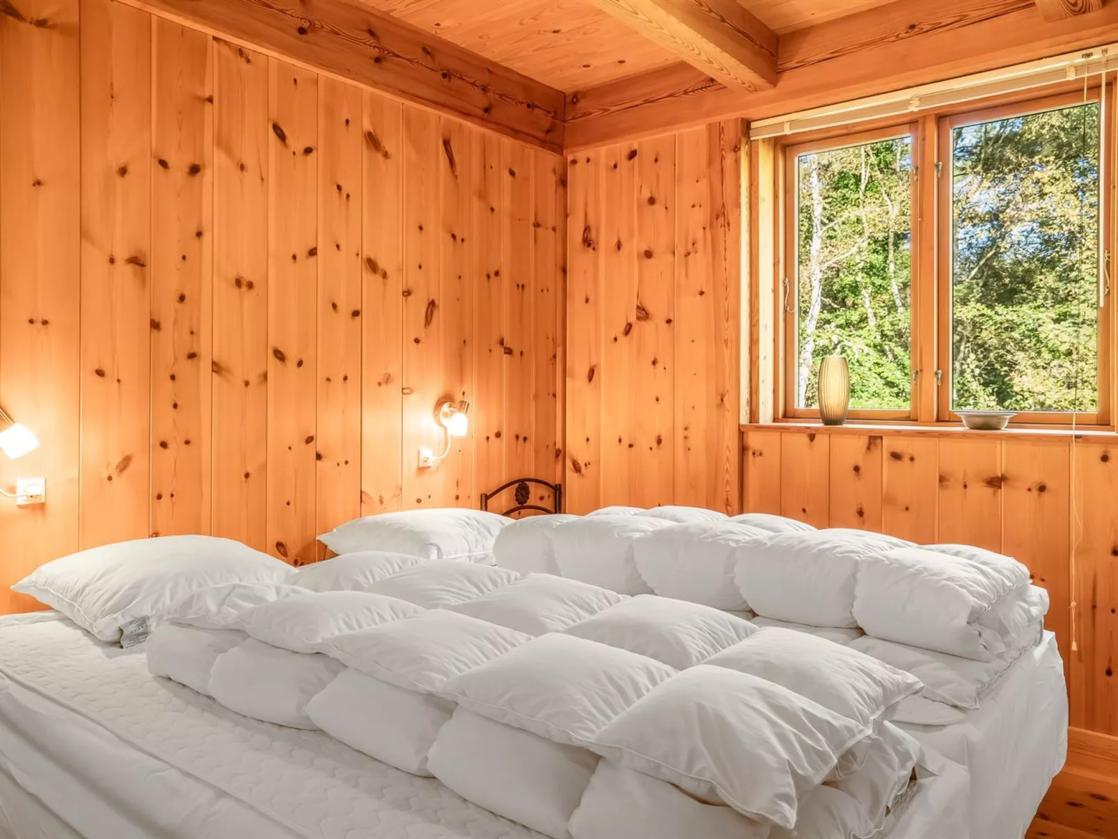 "Devis" -  from the sea-Binnen