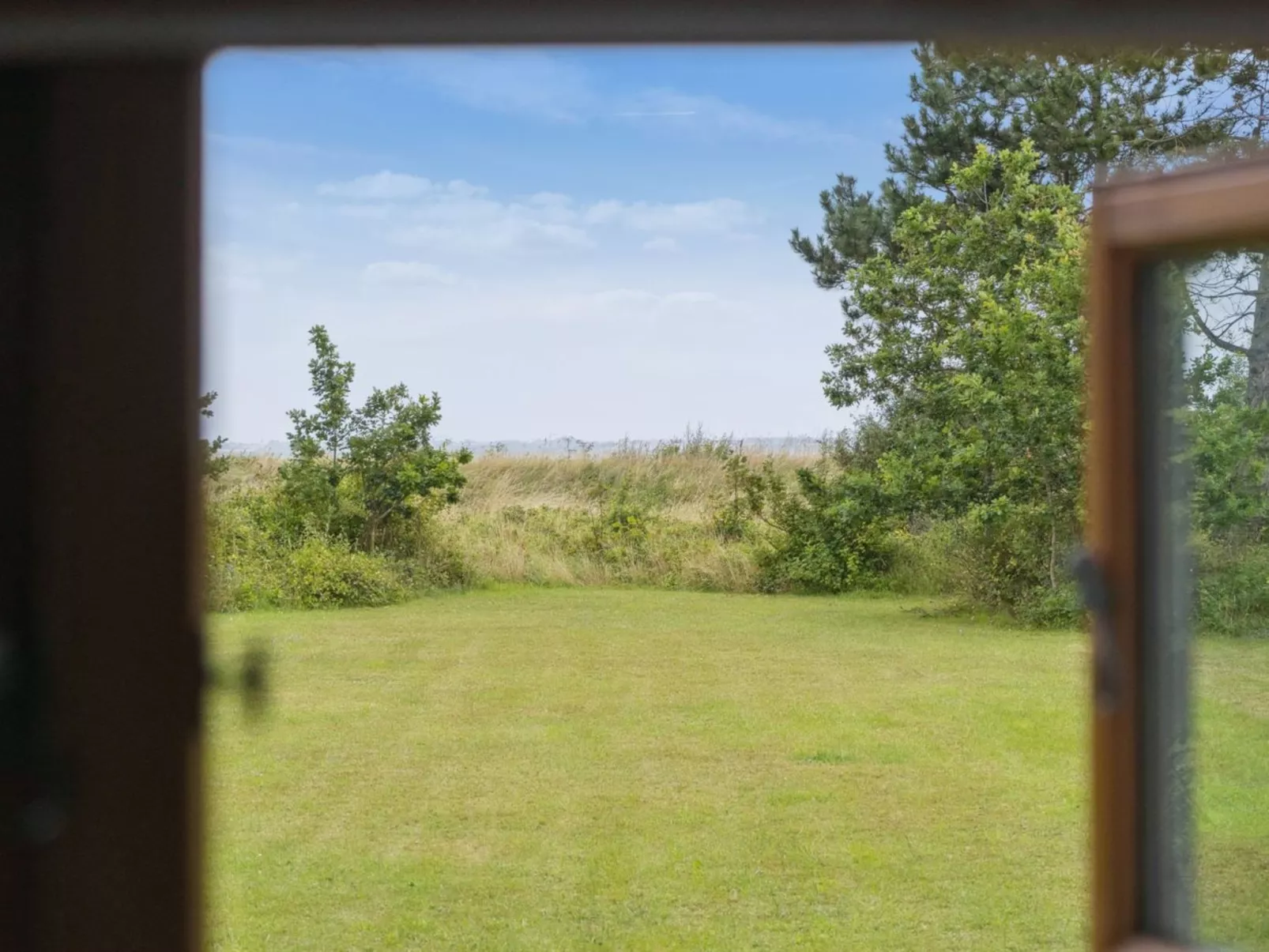 "Kjell" - 25m from the sea-Buiten