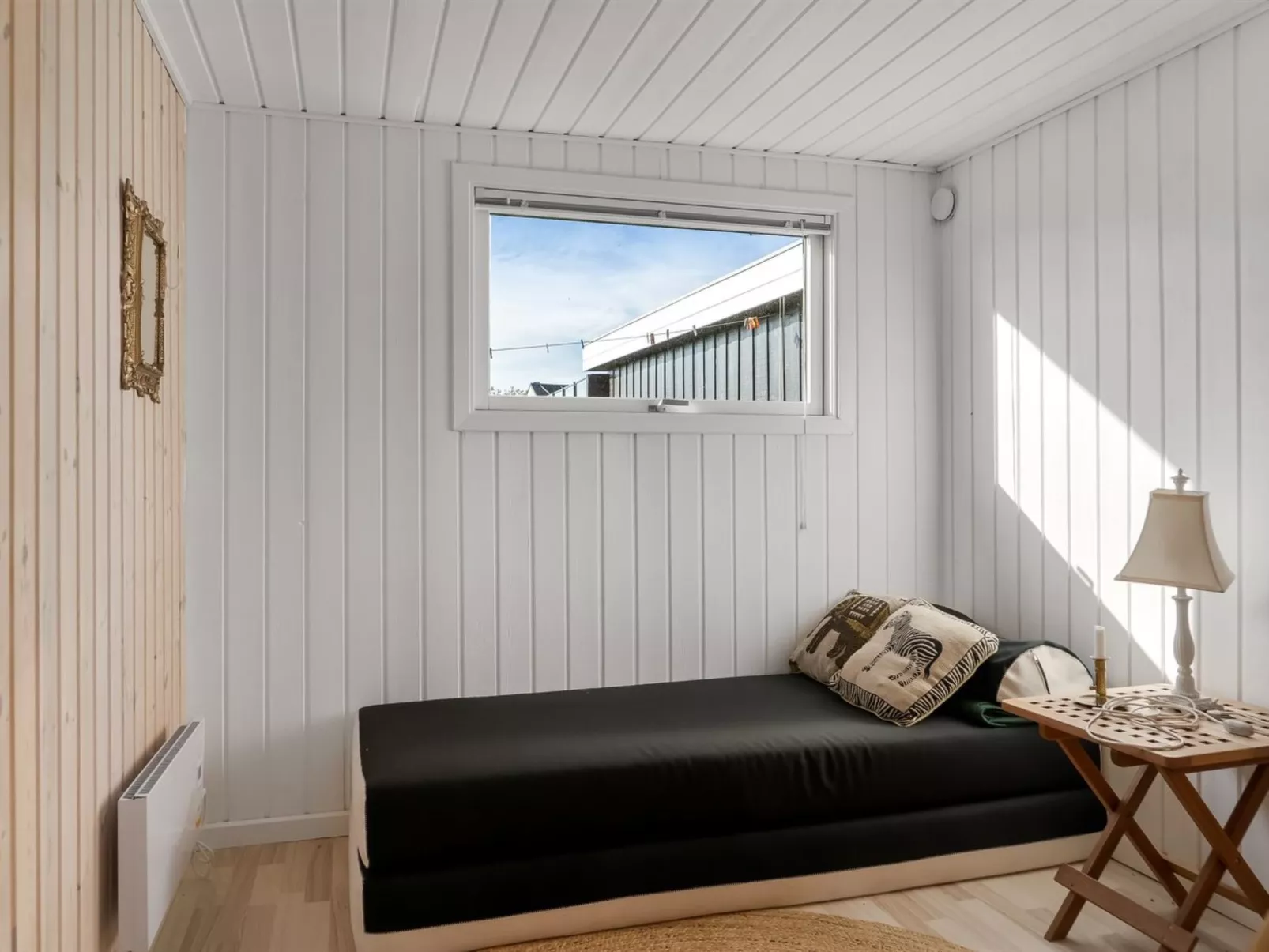 "Thit" - 90m from the sea-Binnen