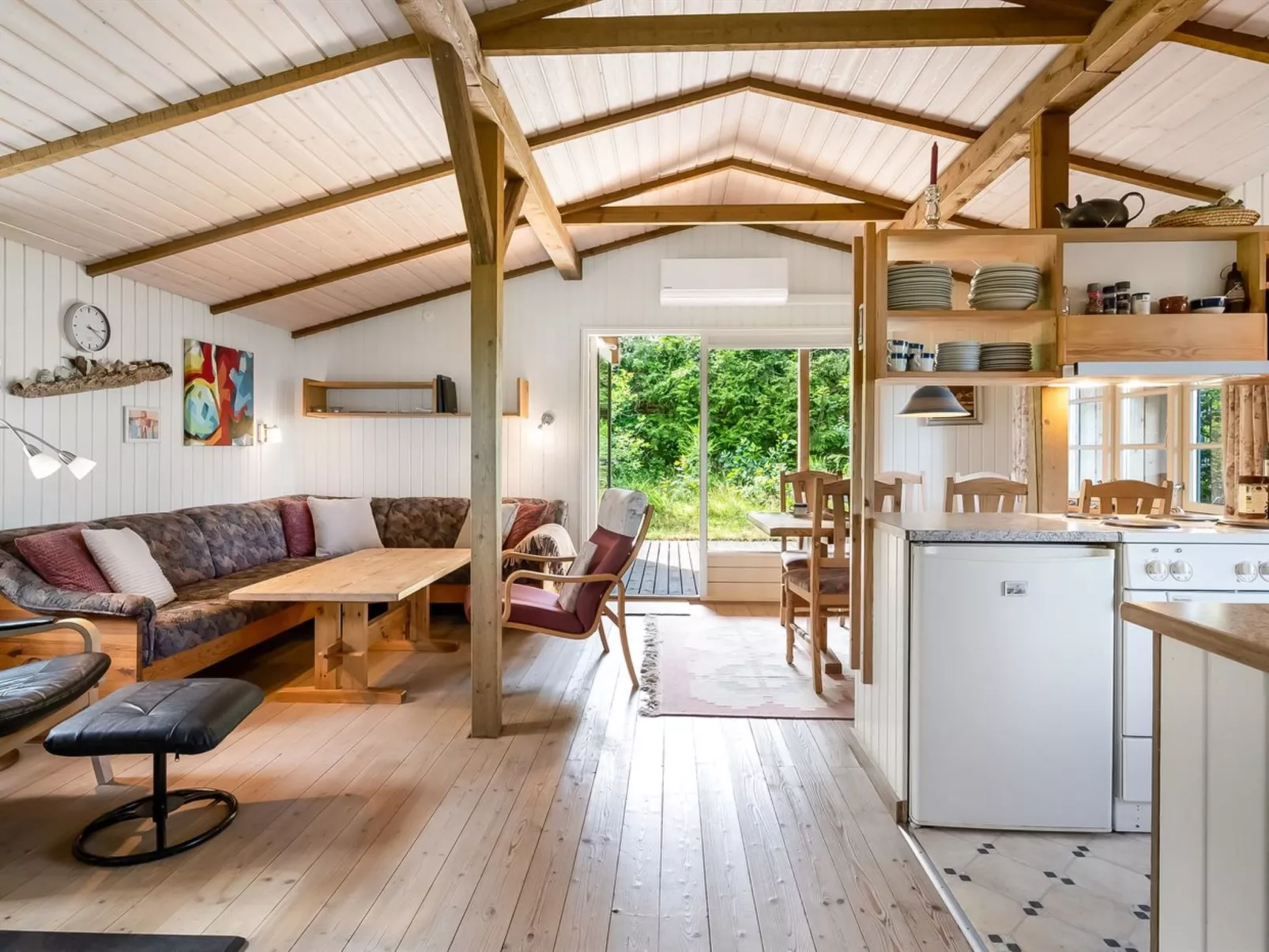 "Jarno" - 150m from the sea-Binnen