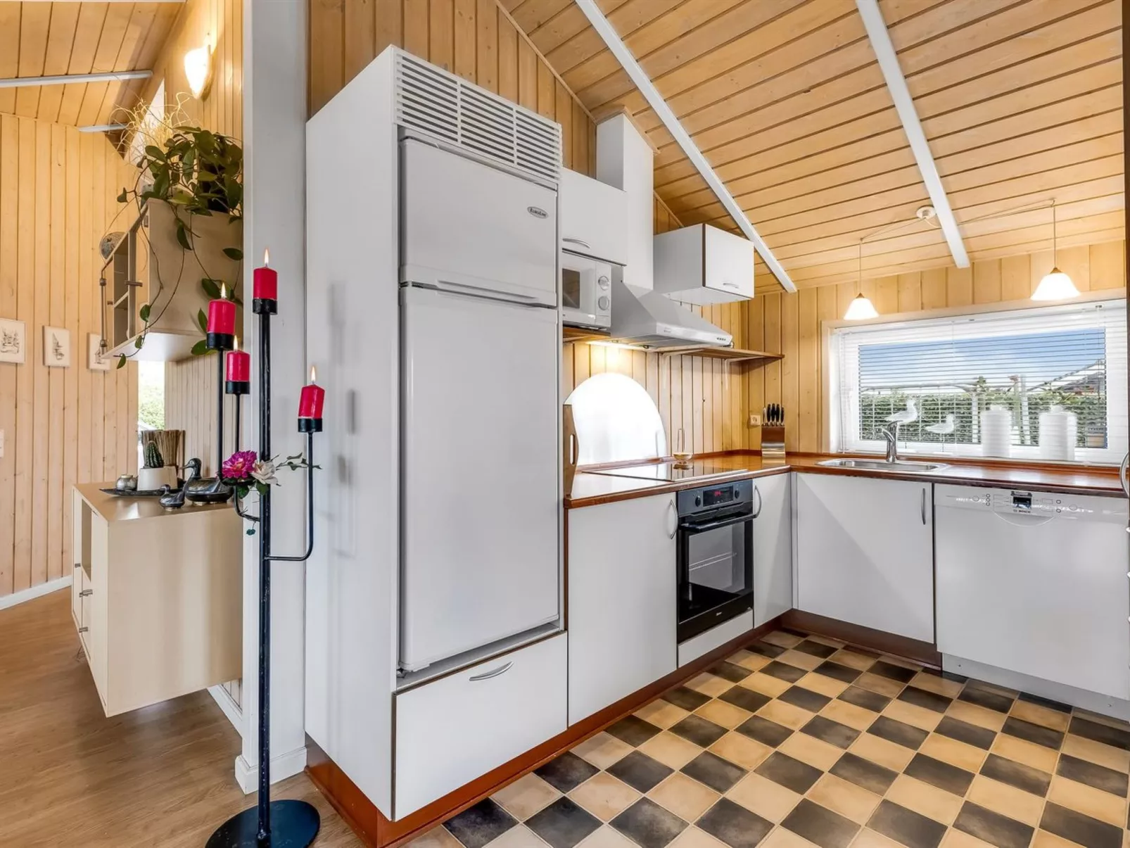 "Trifun" - 300m from the sea-Binnen