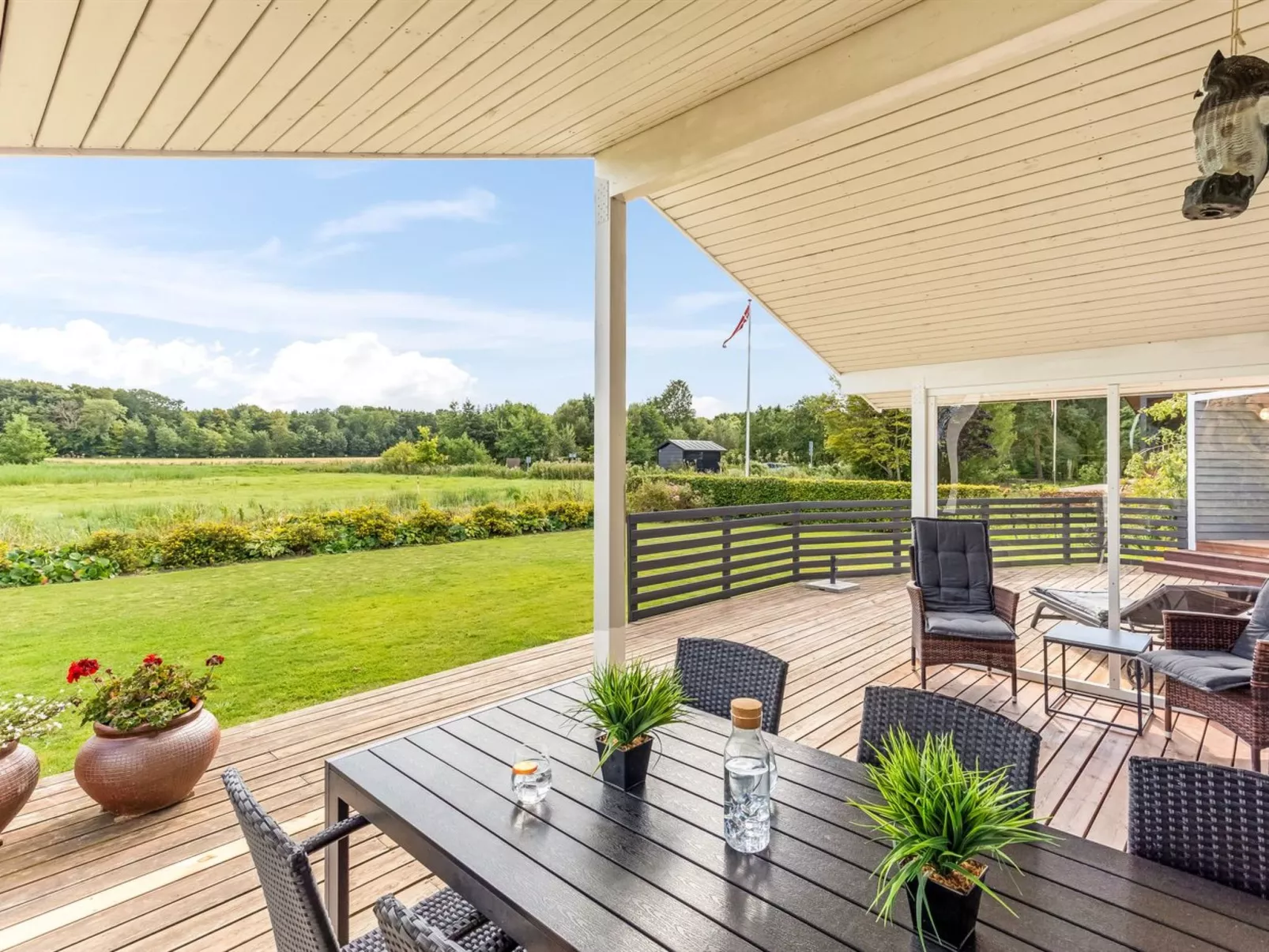 "Eisa" - 75m from the sea-Buiten