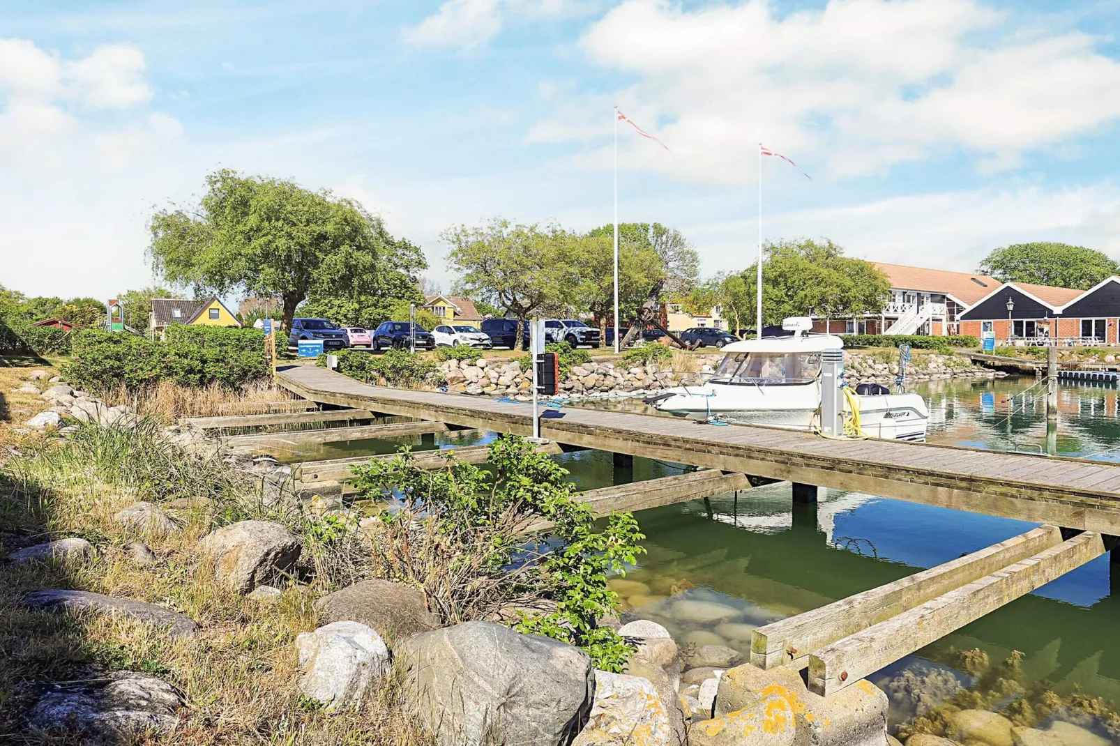 3 room,m/Harbour v.,ground/1.floor,Pr-Waterzicht