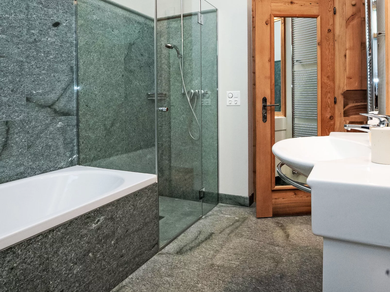 Chesa Spuonda Verde 2.5-Binnen