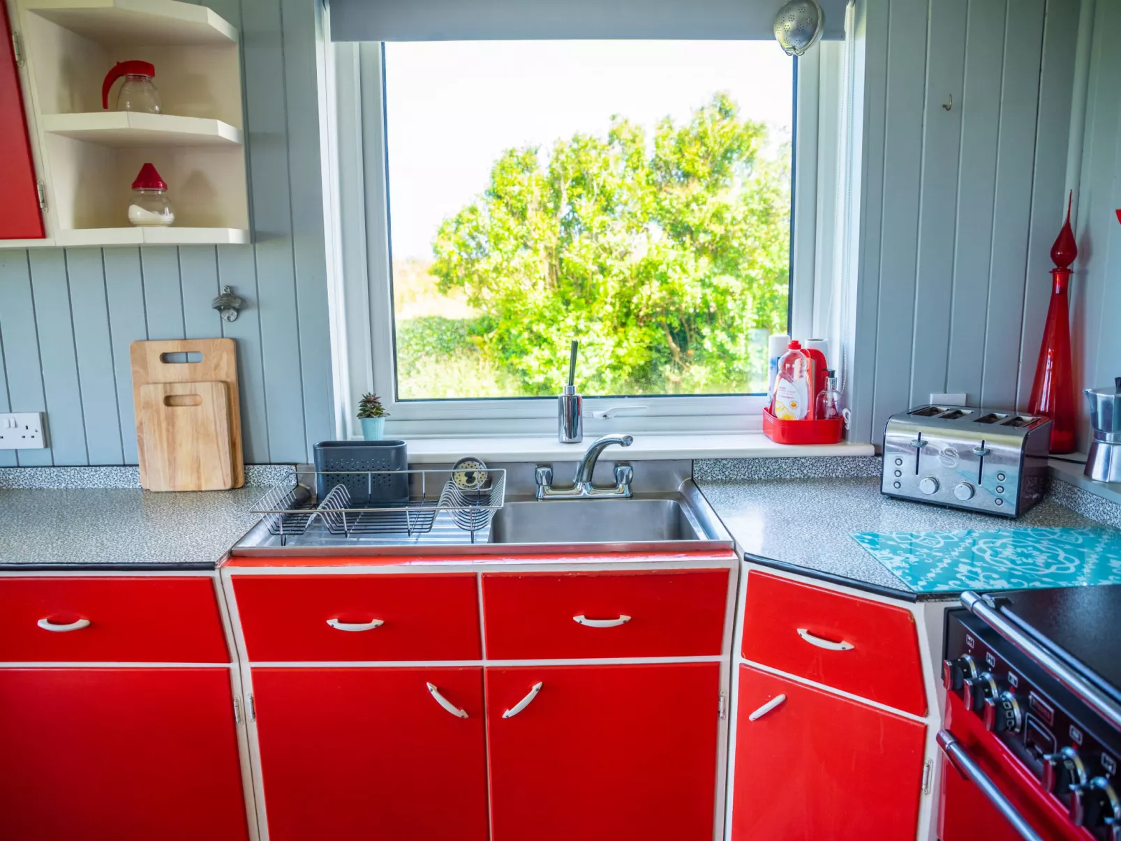 Western Watch-Binnen