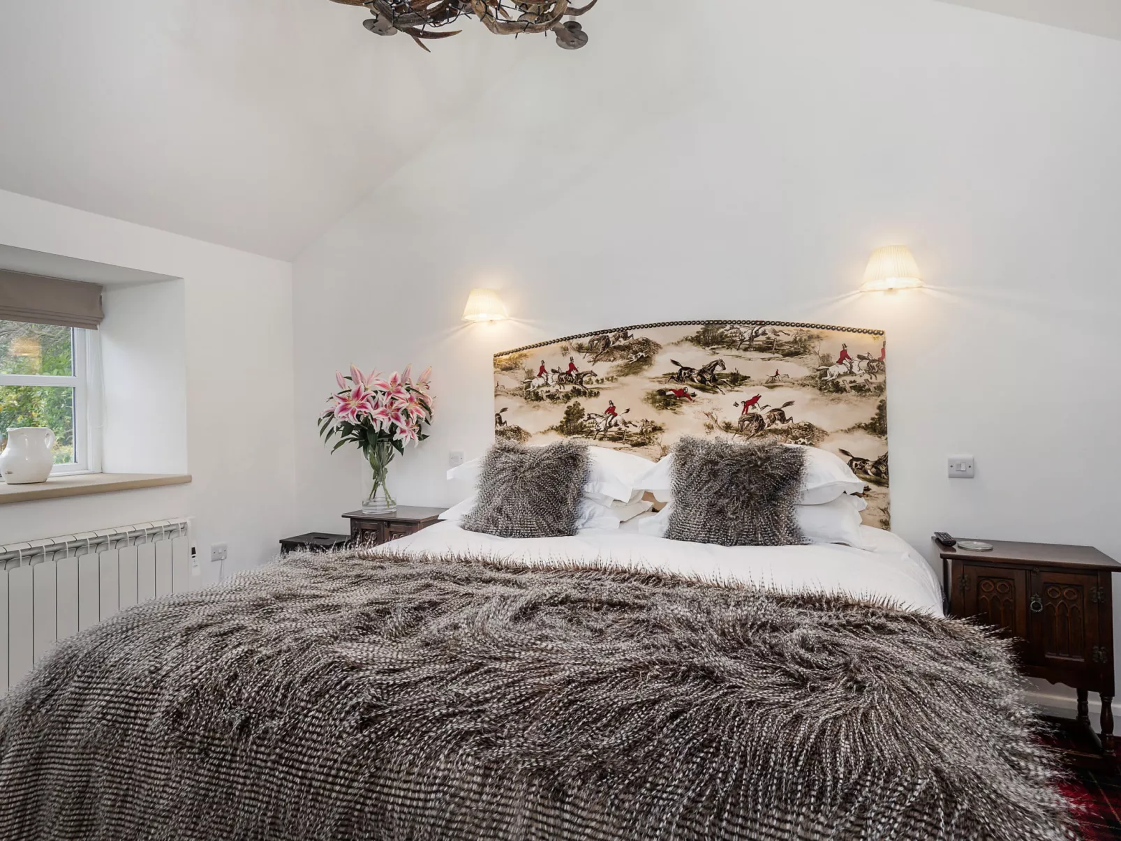 Middle Warble Stables-Binnen