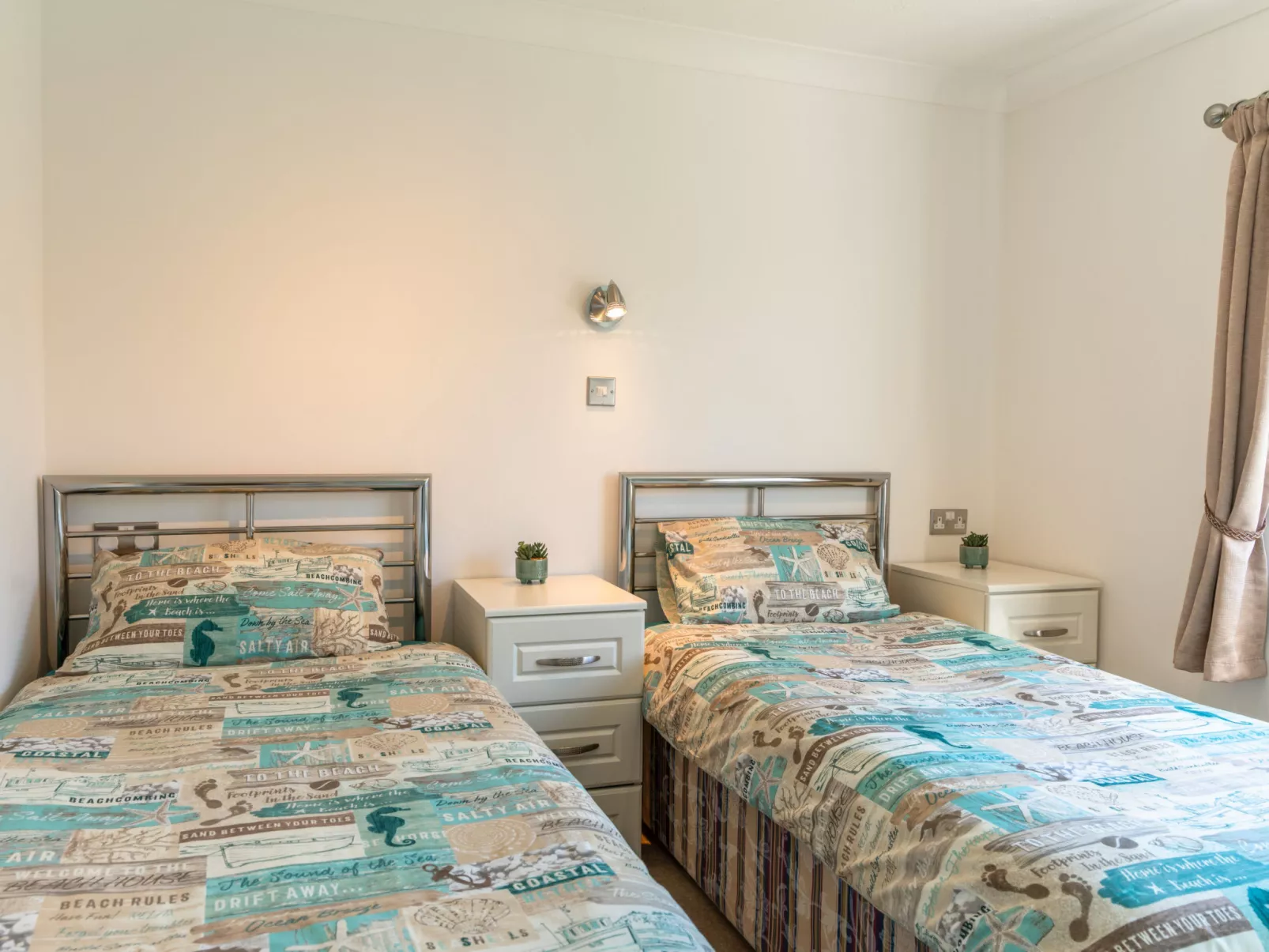 Serendipity Lodge-Binnen