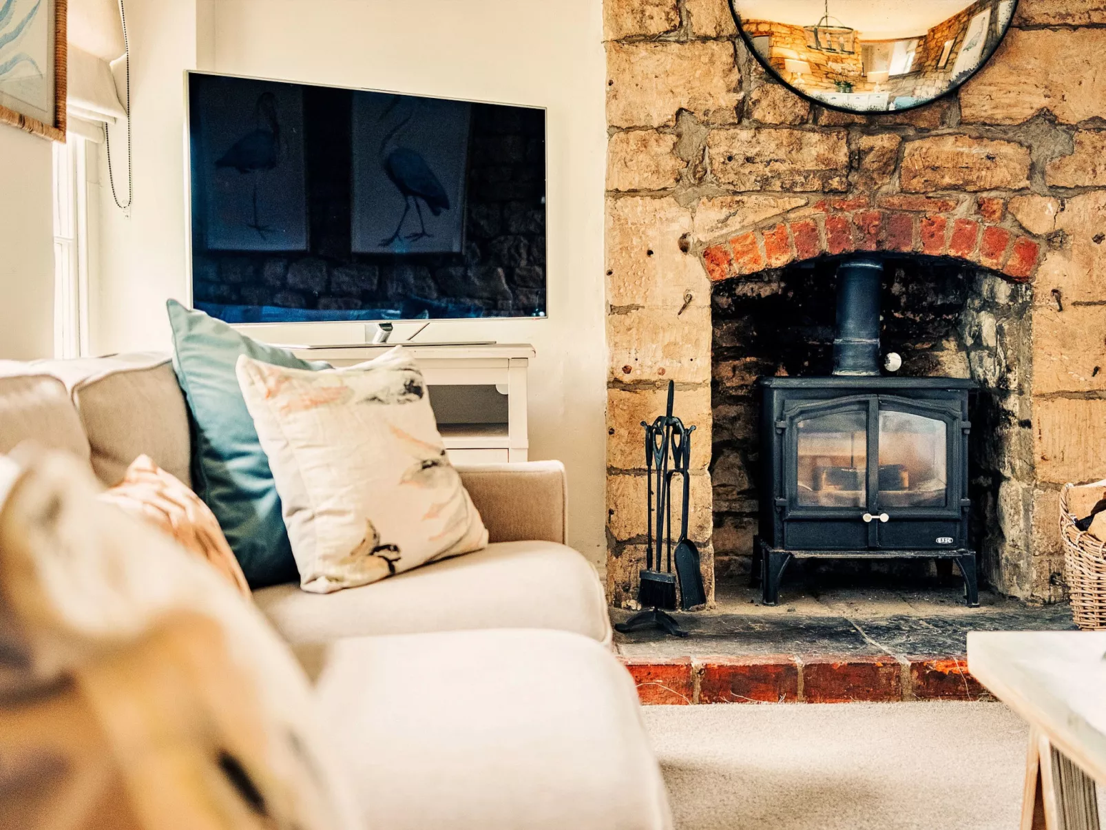 Hendy Cottage-Binnen