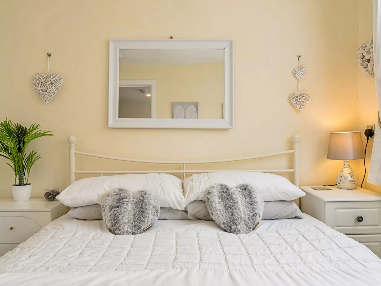 Lanteglos Villa-Binnen