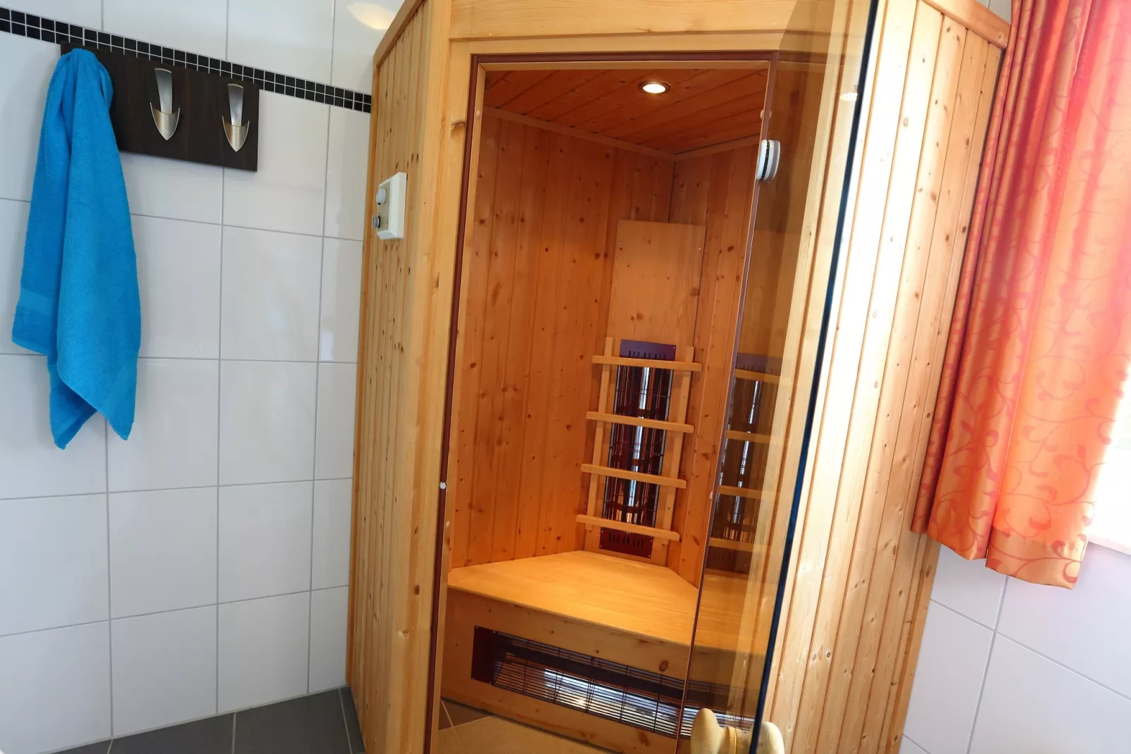 Vakantiepark Emslandermeer 8-Wellness