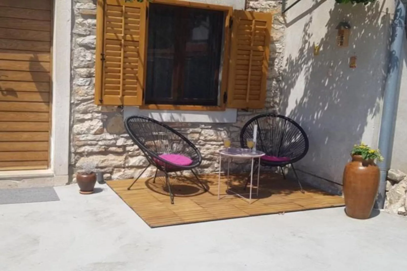 One bedroom apartment (A5)-Buitenlucht