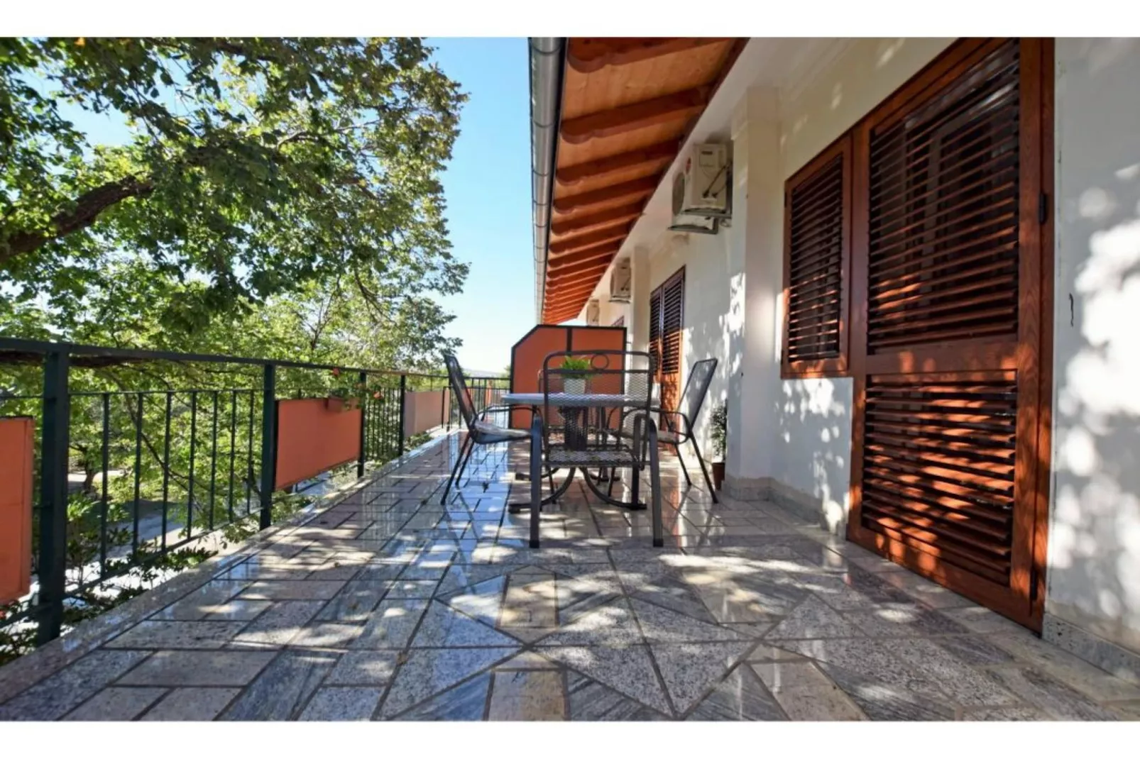 Apartments Adriana - Two Bedroom Apartment A4-Buitenlucht