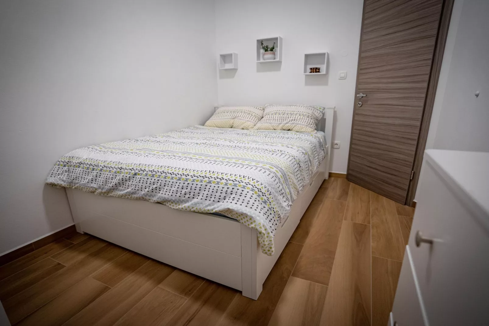 Peaceful Oasis in Nature Holiday Home with Terrace and Sauna - Three Bedroom Holiday Home with Terrace and Sauna-Slaapkamer