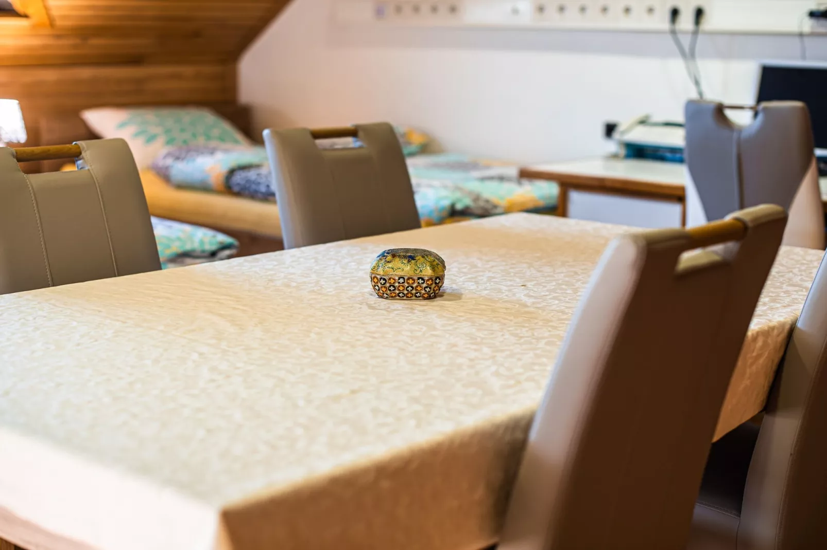 Relaxing Retreat with Hot Tub in Sevnica - Three Bedroom Apartment-Slaapkamer