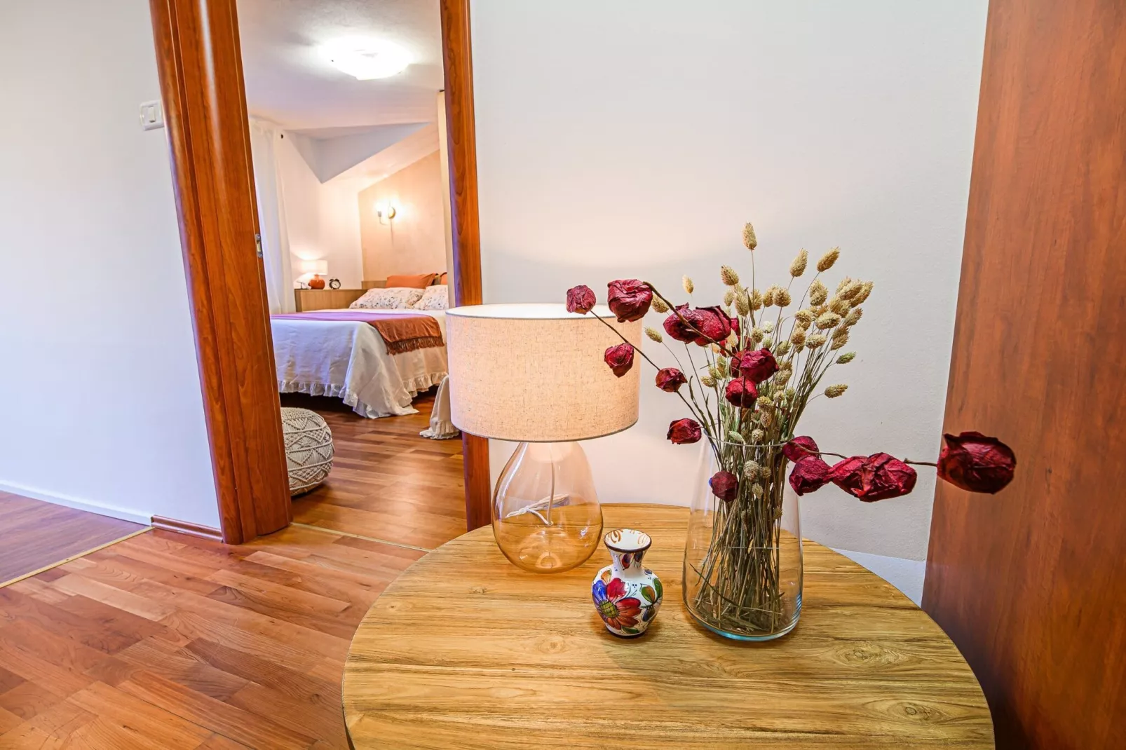 Elegant and Scenic Peaceful Apartments Portoroz - One Bedroom Apartment with Terrace-Binnen