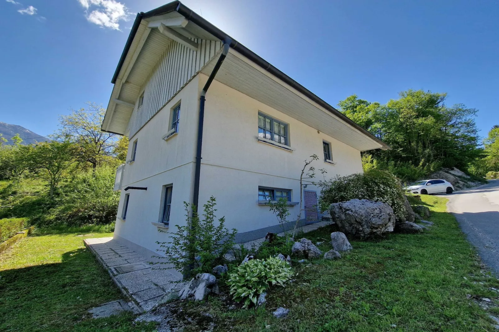 Bovec Comfortable Apartment with Mountain View - One Bedroom Apartment with Mountain View-Buitenlucht