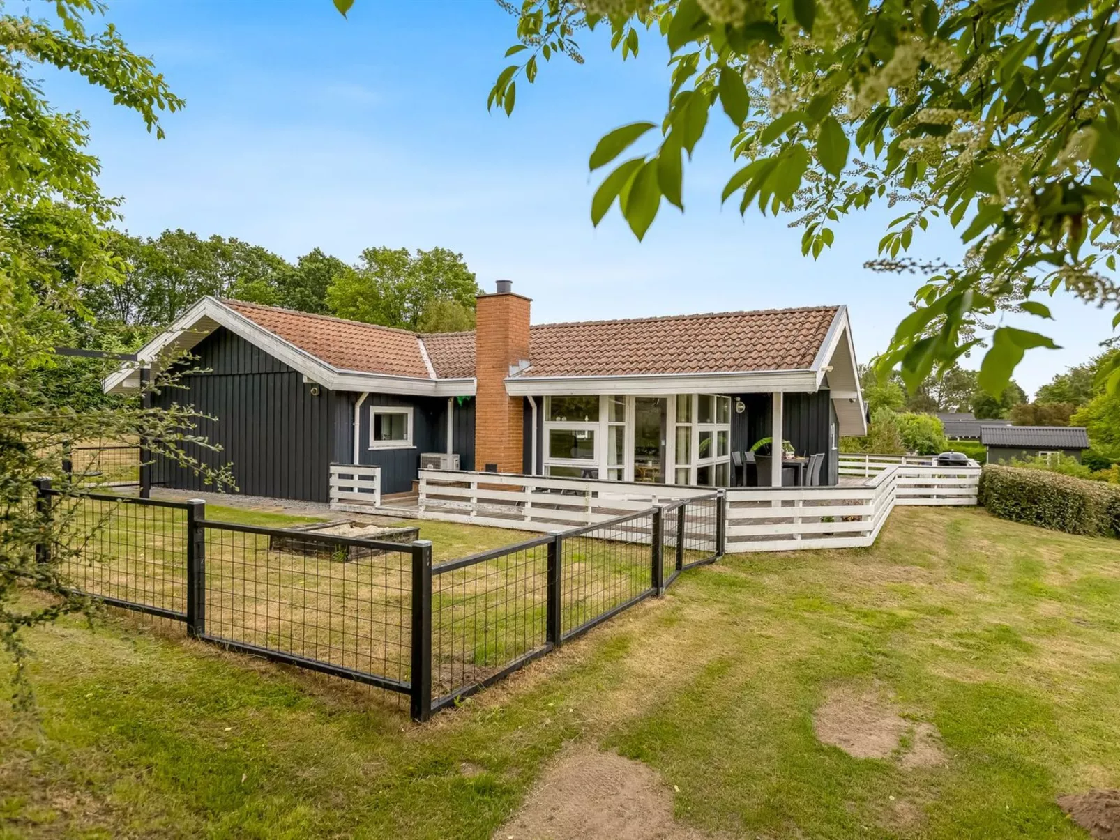 "Joonatan" - 900m from the sea-Buiten