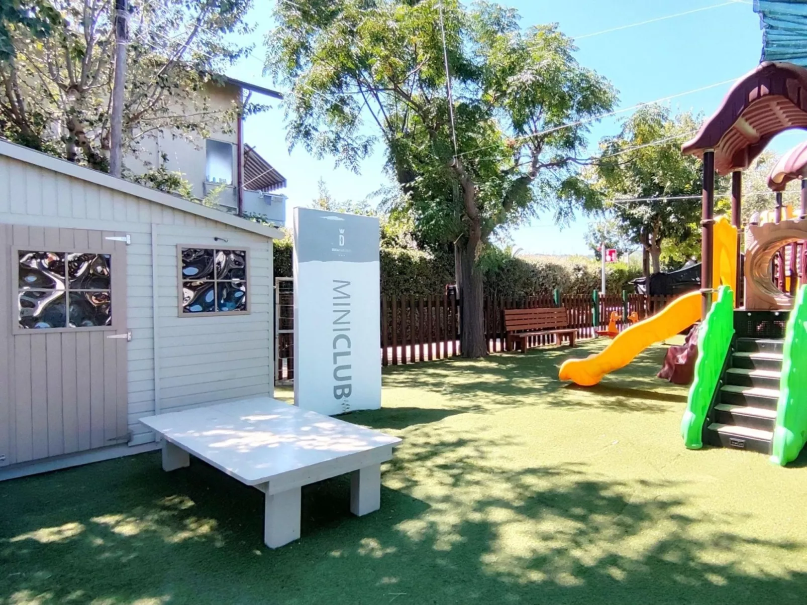 Duca Amedeo Camping Village-Buiten