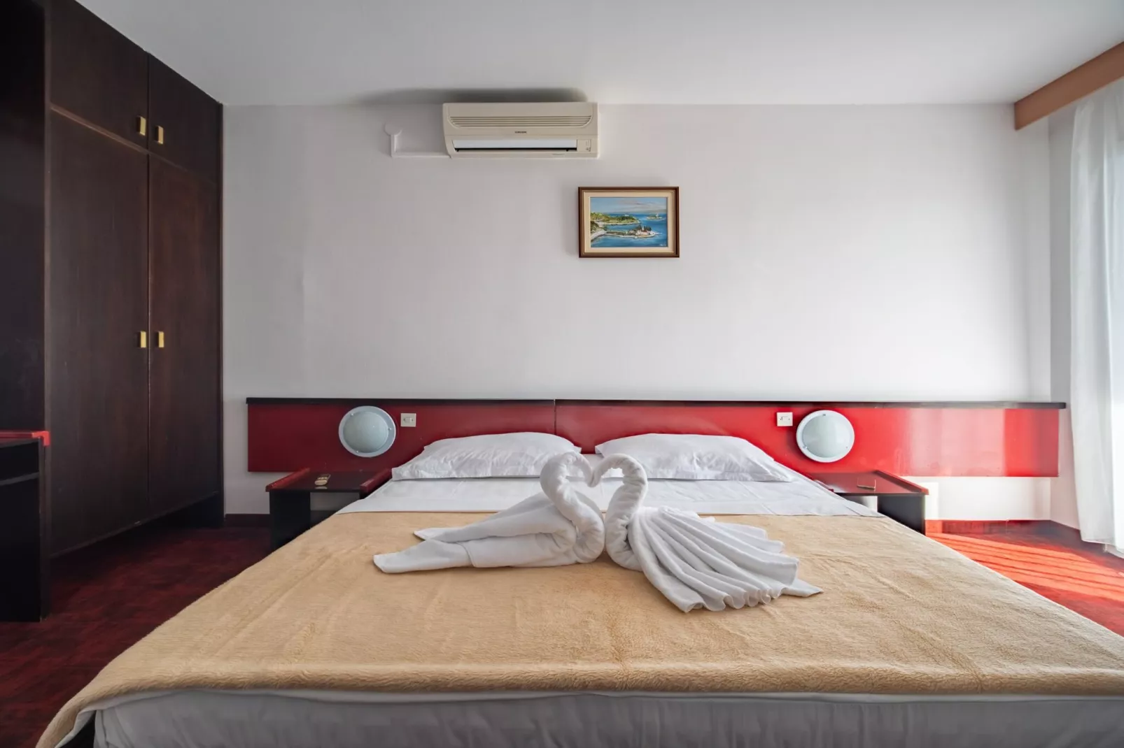 Hotel Issa - Double Room Sea View 10 - Slaapkamer