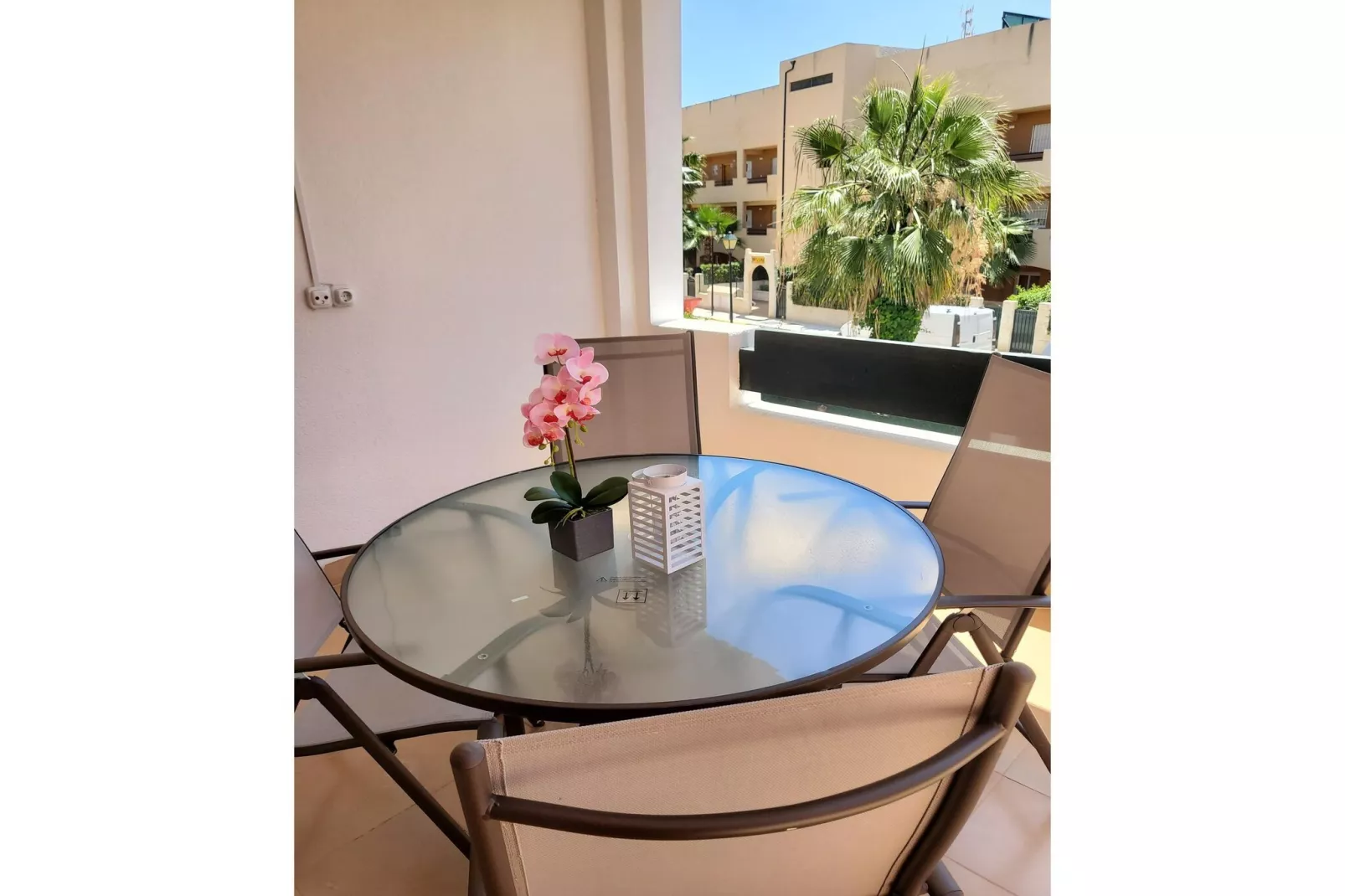 CT 342 AL - Faro's Paraiso de Vera Apartment-Terrasbalkon