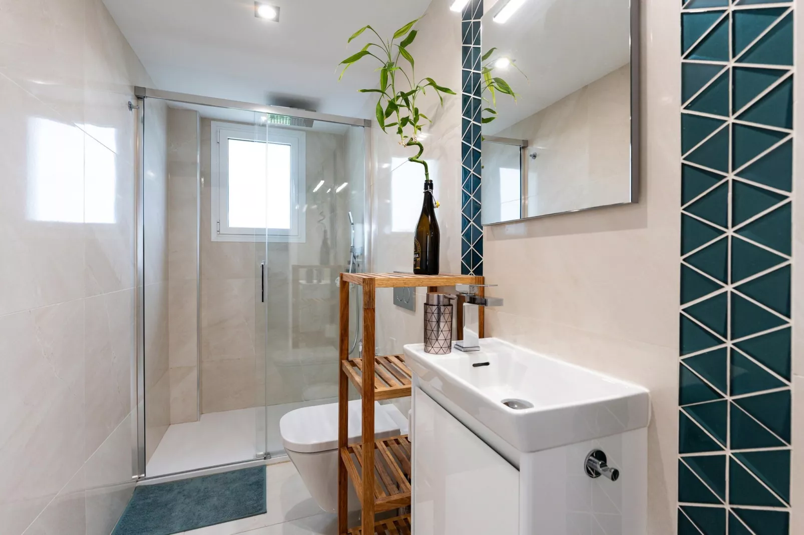 CT 376 - Faro's Calypso Duplex Penthouse - Walking distance to Beach-Badkamer