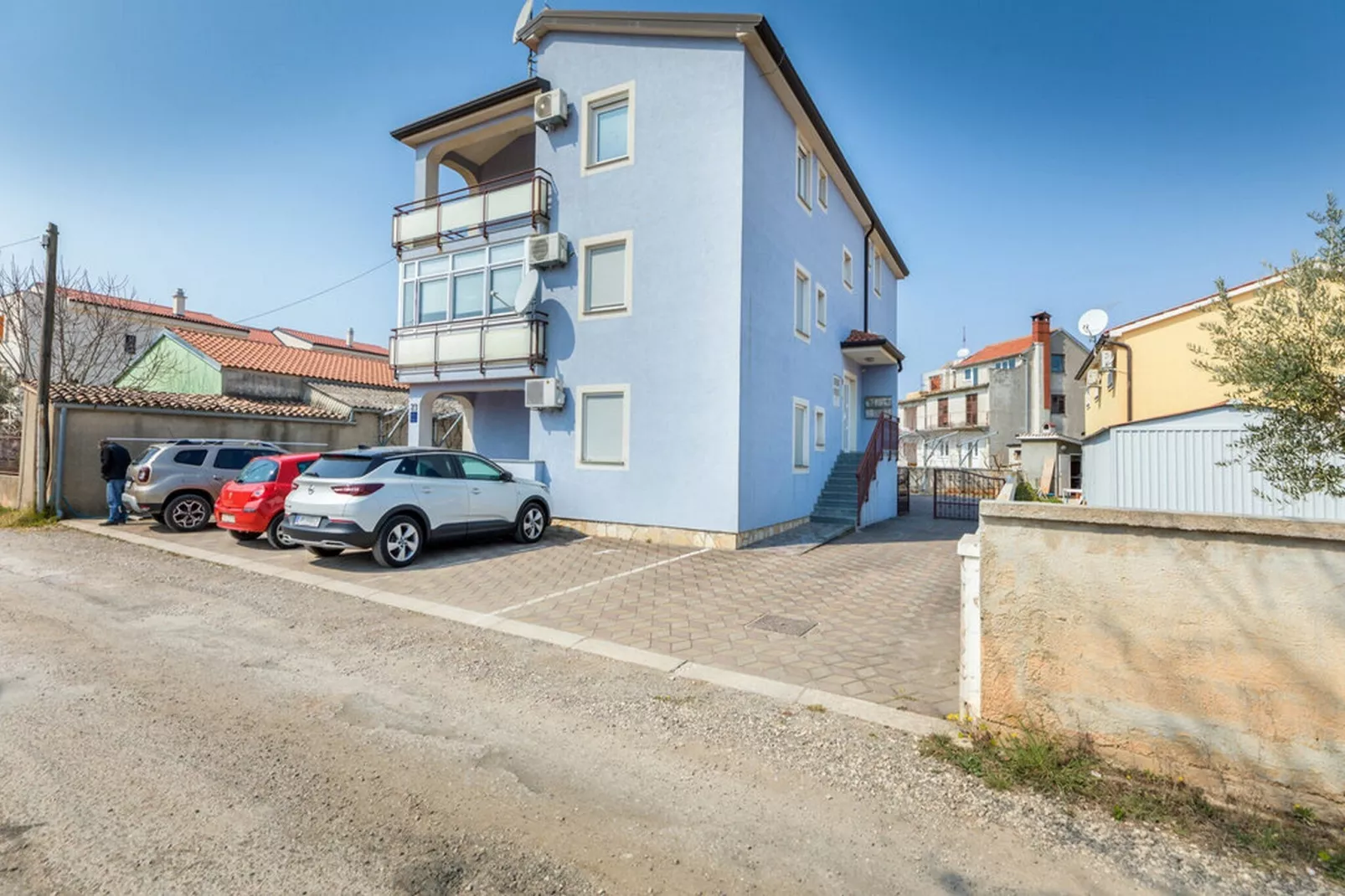 Apartment Dana - Two Bedroom Apartment with Terrace-Buitenlucht