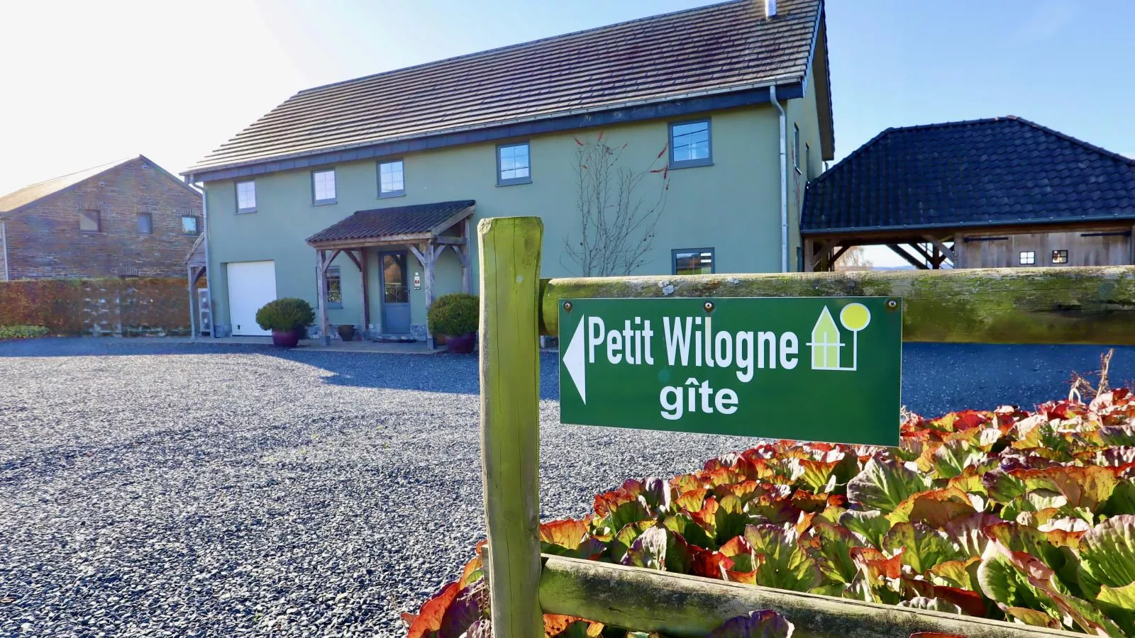 Petit Wilogne-Buitenkant zomer