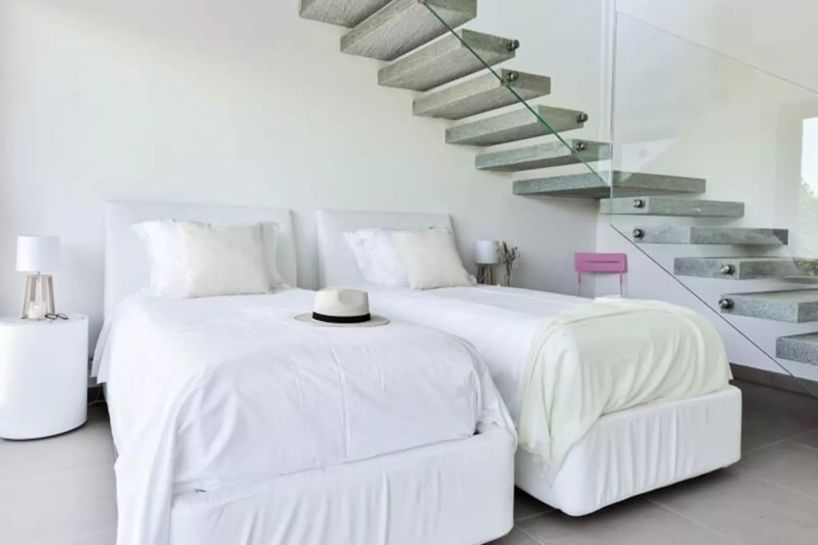 Résidence Villa D&rsquo;architecte Avec Piscine Chauff&eacute;e Pour 10 !-Niet-getagd