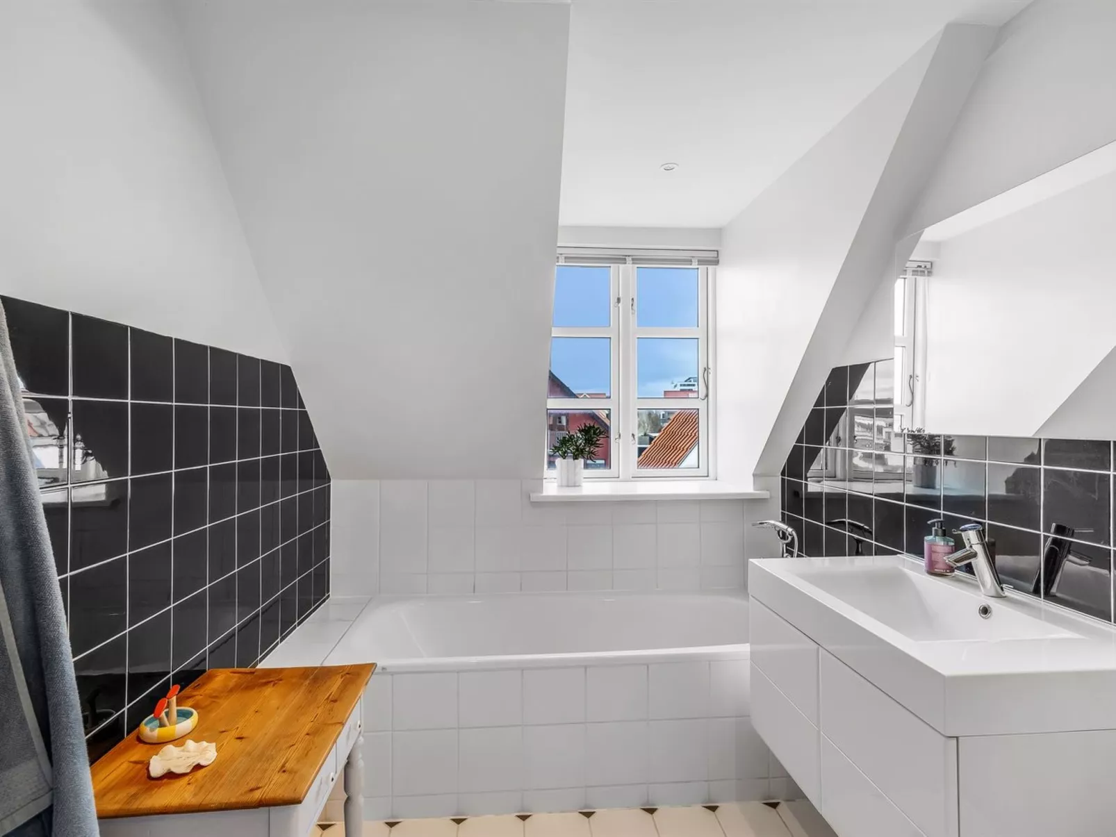 "Goodje" - 300m from the sea-Binnen