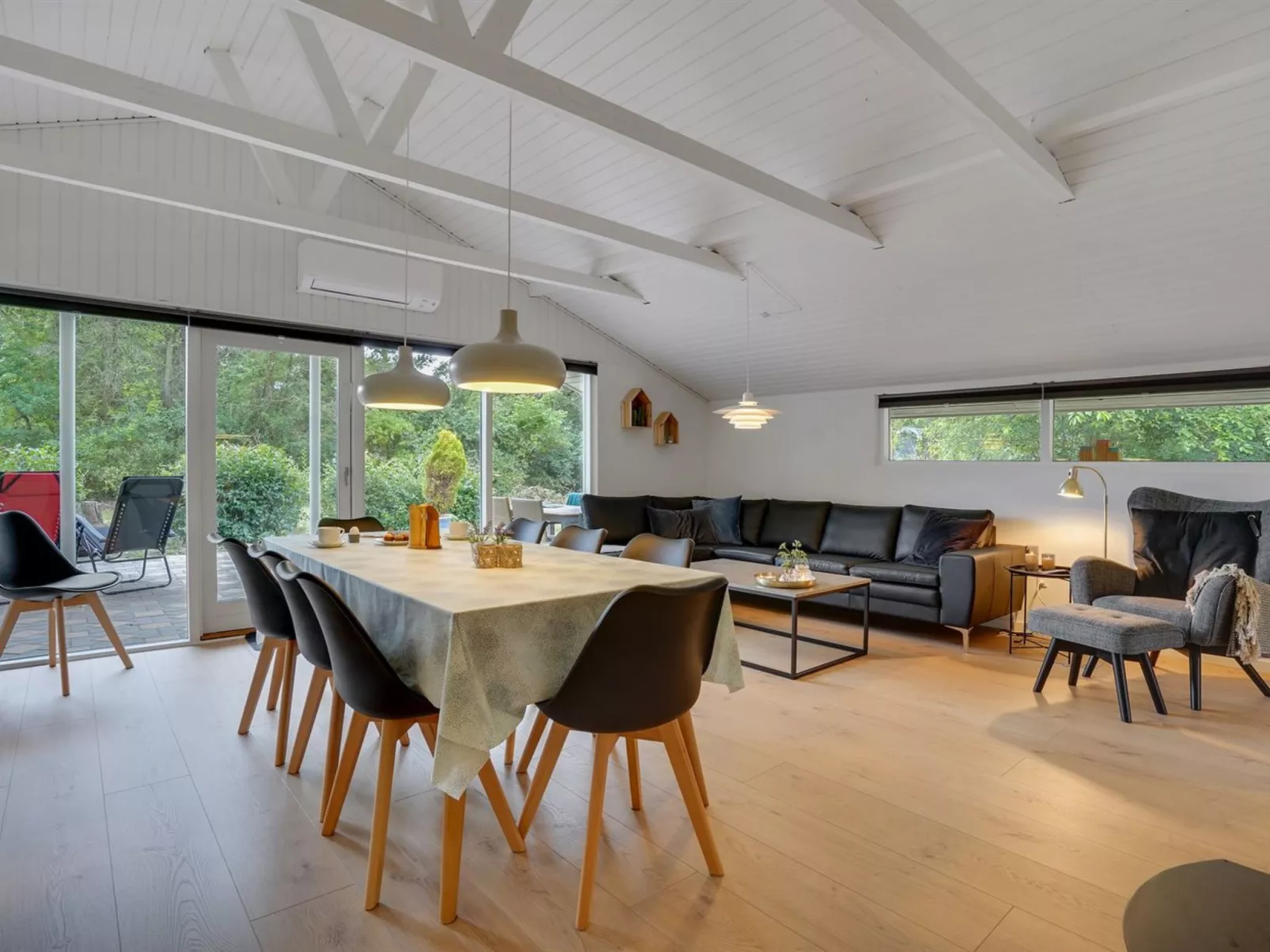 "Jakko" - 300m from the sea-Binnen