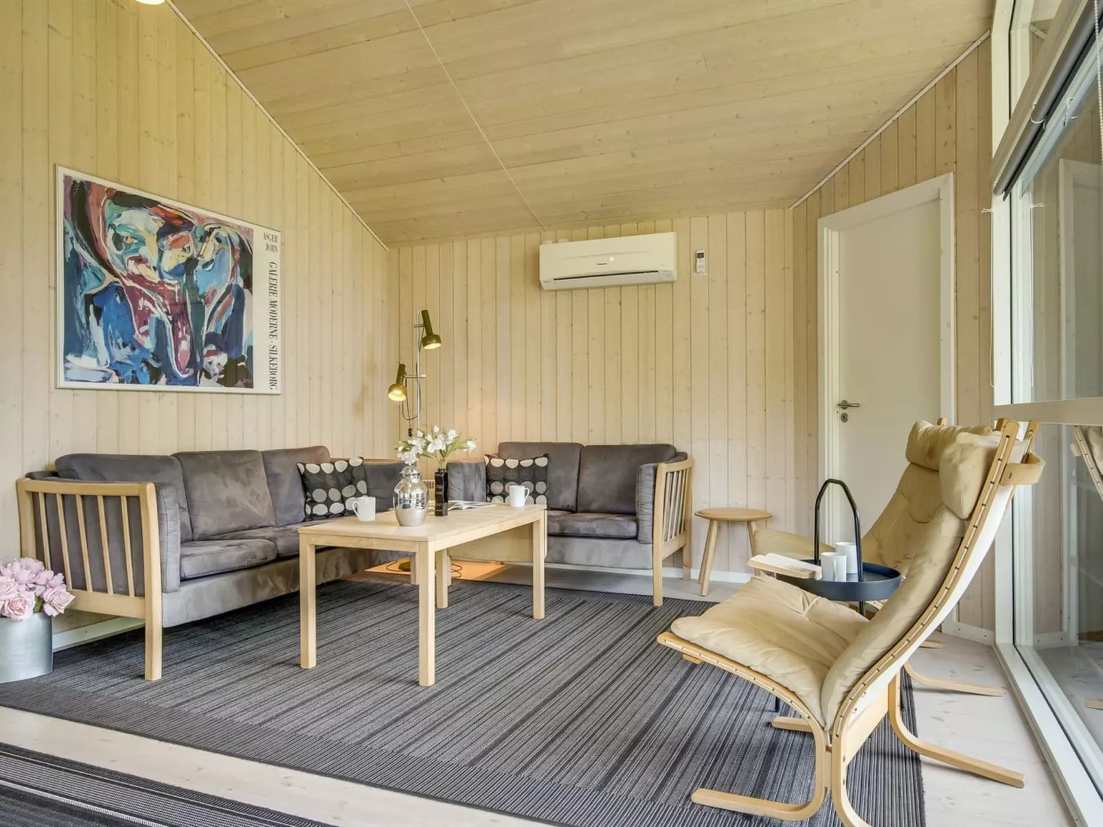 "Anemone" - 700m from the sea-Binnen