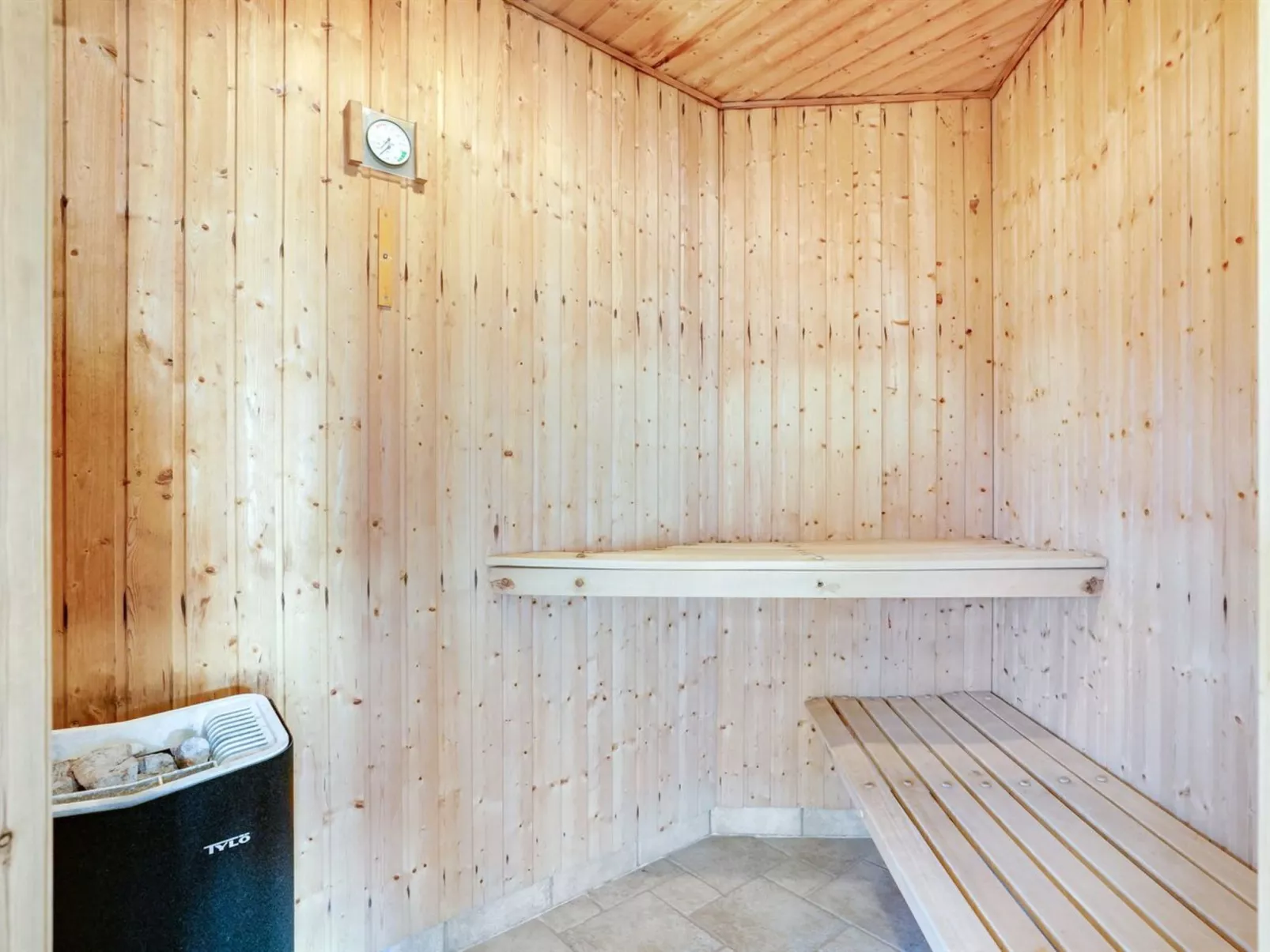 "Berenika" - 500m from the sea-Binnen