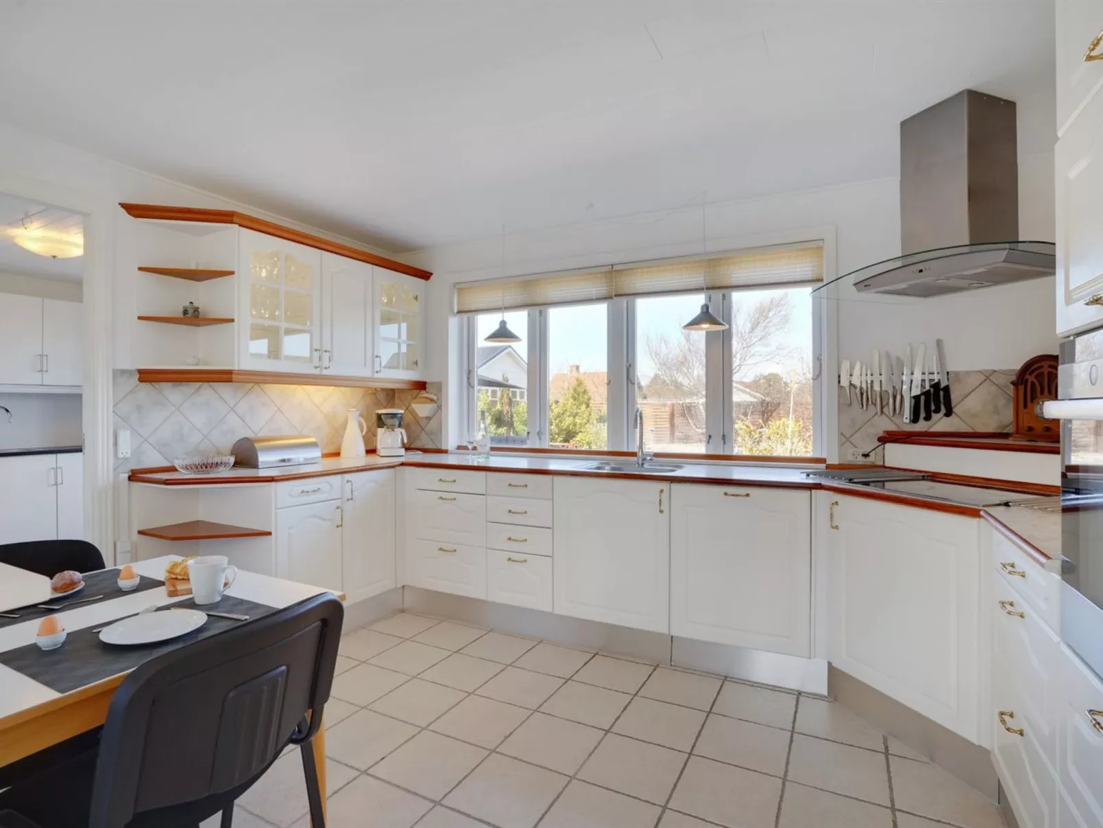 "Bitta" - 500m from the sea-Binnen