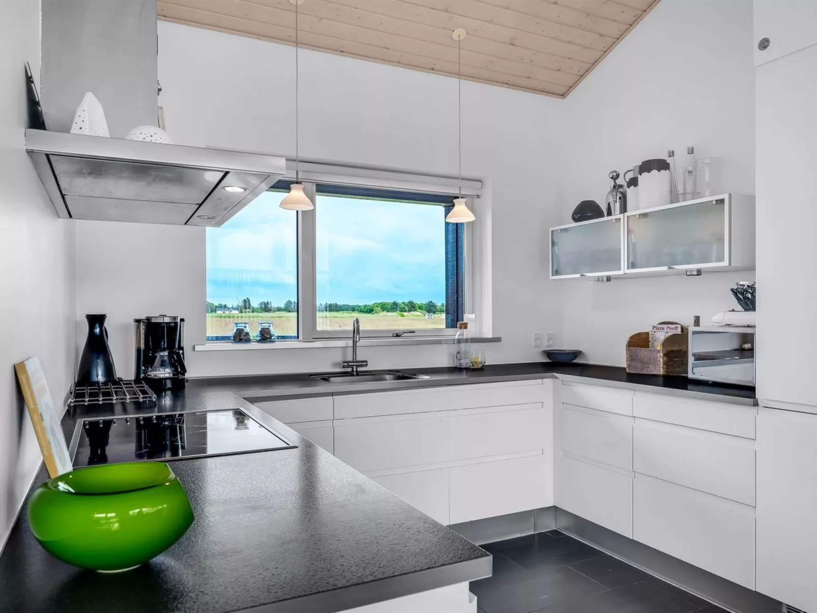 "Meino" - 1.4km from the sea-Binnen