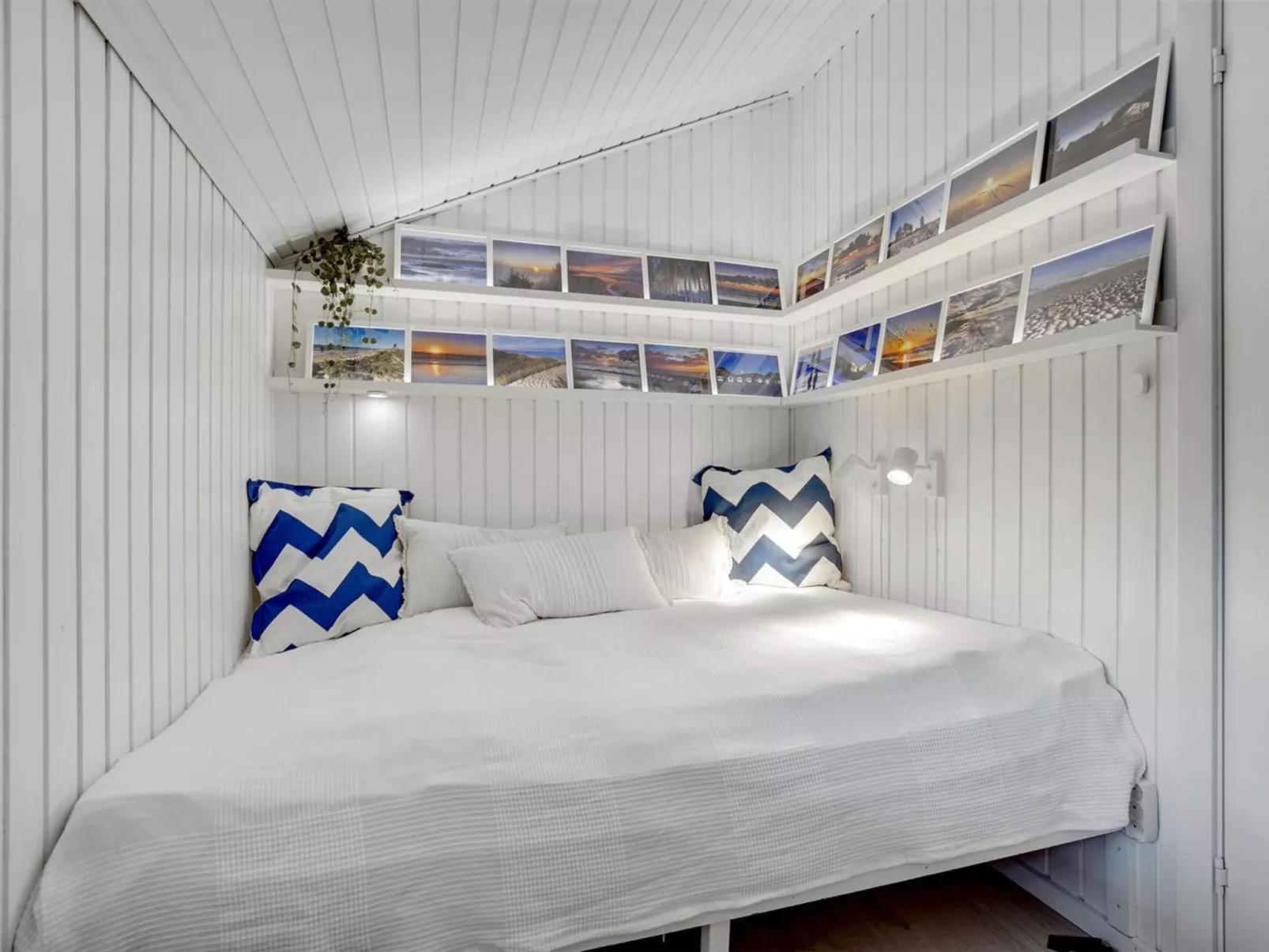 "Elayne" - 3km from the sea-Binnen