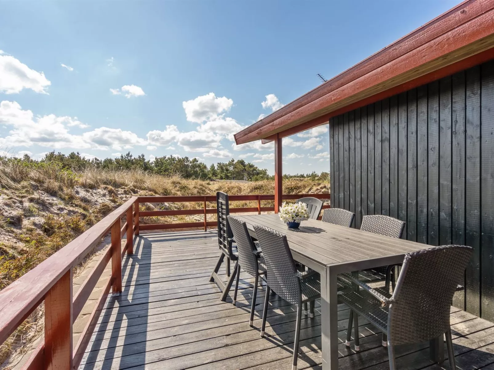 "Eljene" - 750m from the sea-Buiten