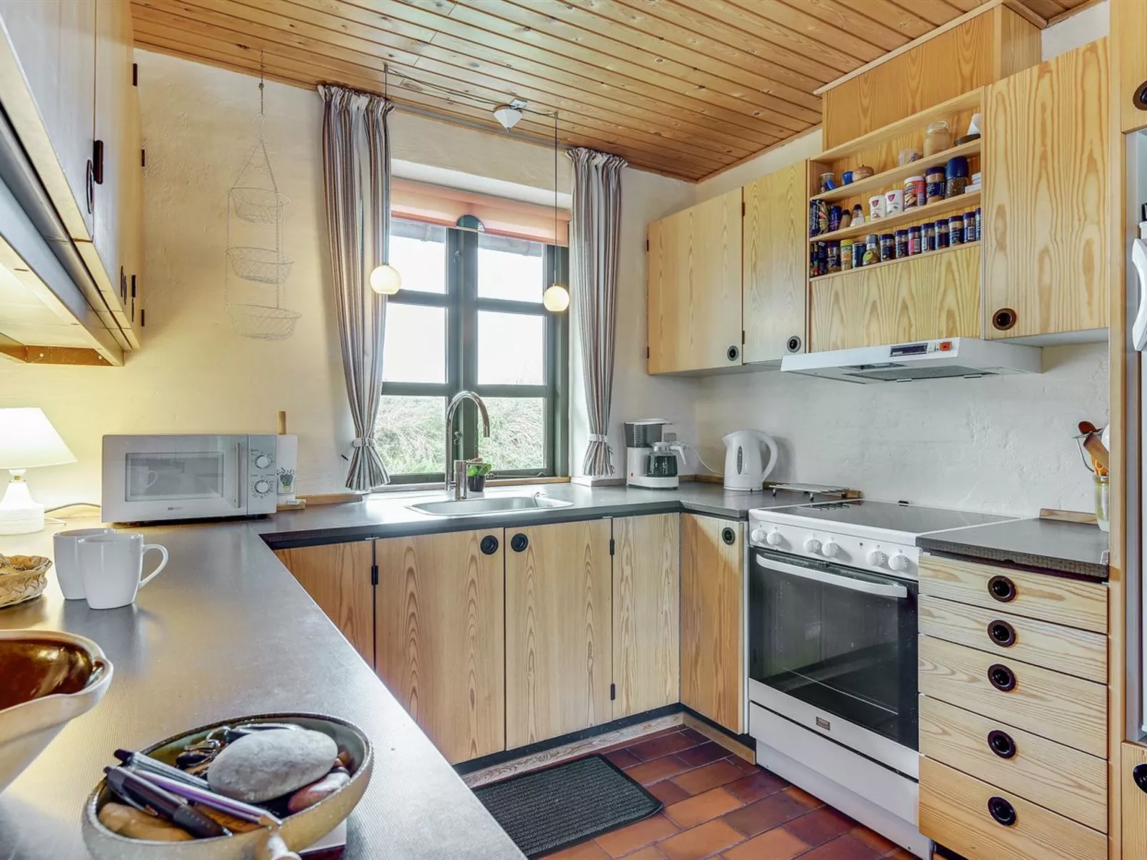 "Thermet" - 900m from the sea-Binnen