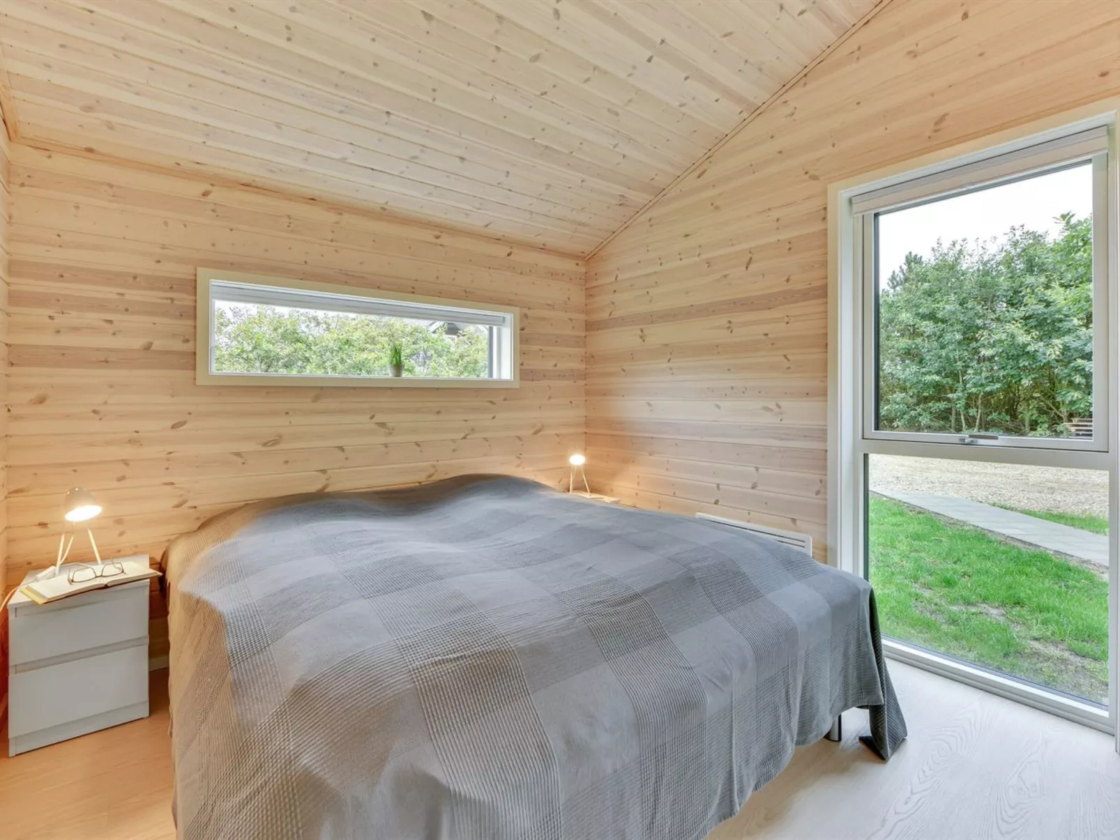 "Tindra" - 30m to the fjord-Binnen