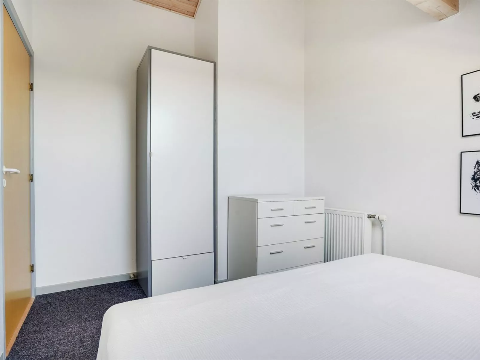 "Enita" - 2.3km from the sea-Binnen