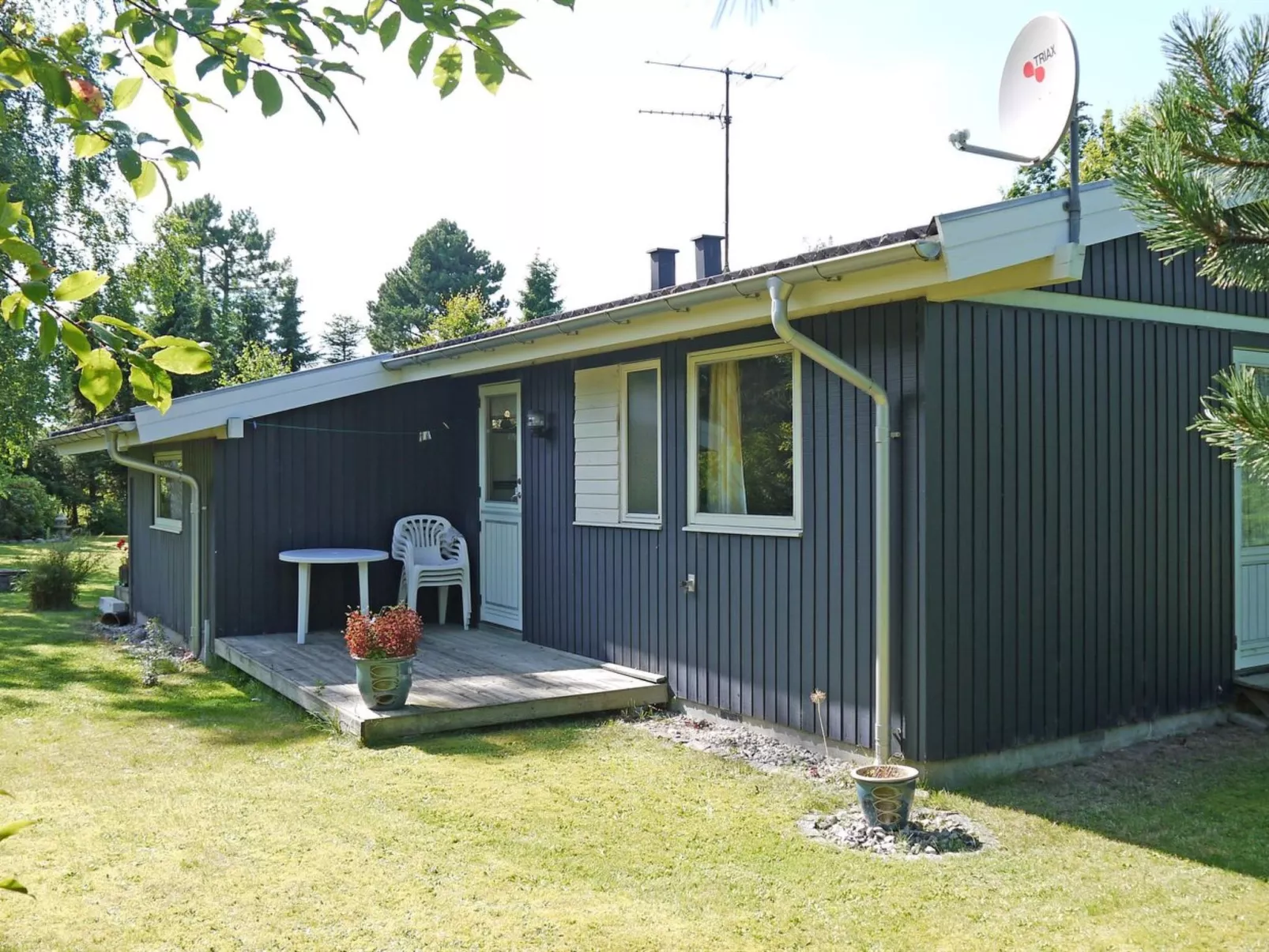 "Menard" - 400m from the sea-Buiten