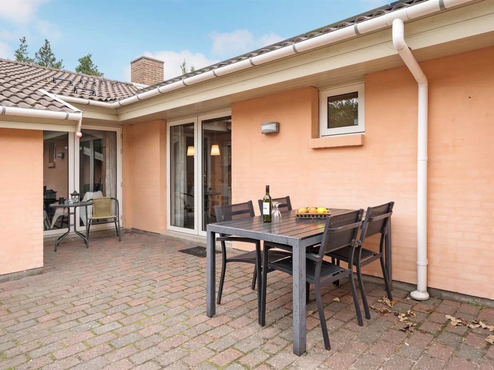 "Vicktoria" - 500m to the fjord-Buiten