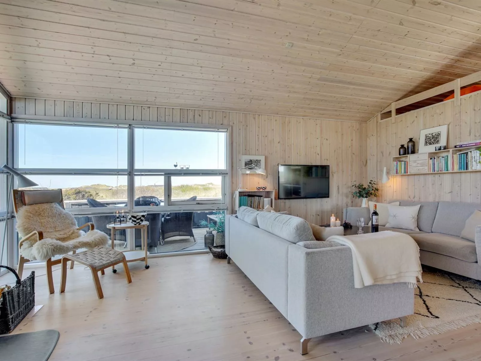 "Gila" - 250m from the sea-Binnen