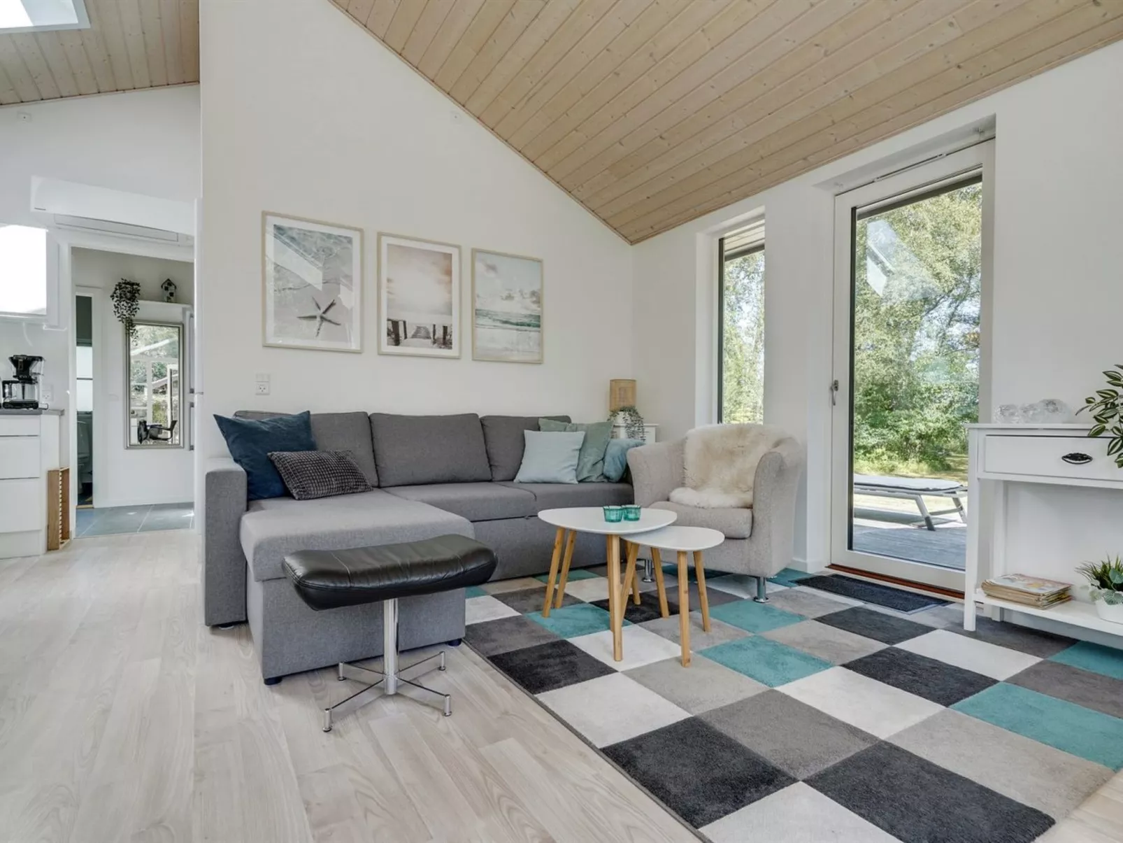 "Jelke" - 50m from the sea-Binnen