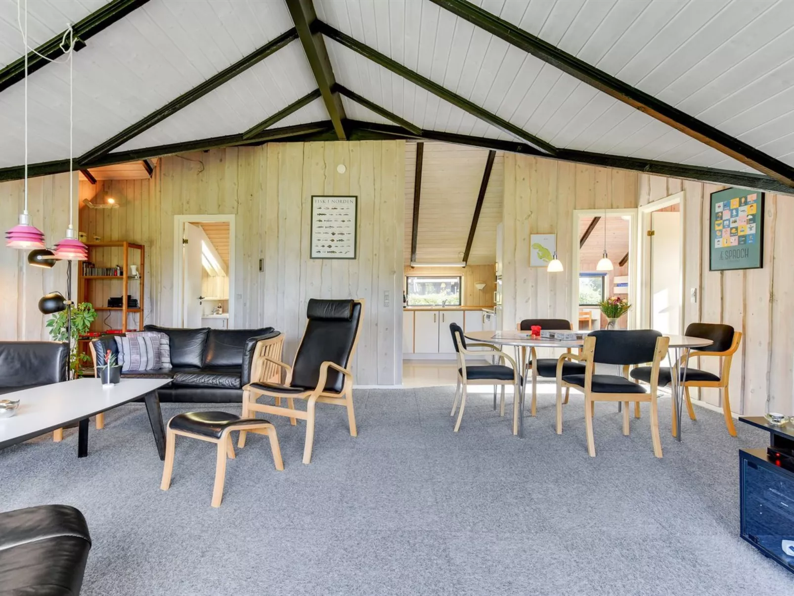 "Joona" - 600m from the sea-Binnen