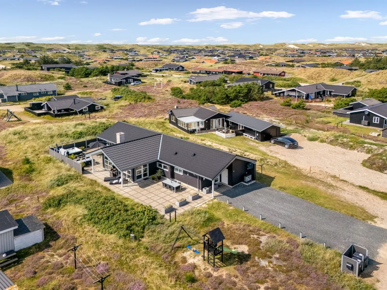 "Ennie" -  from the sea-Buiten