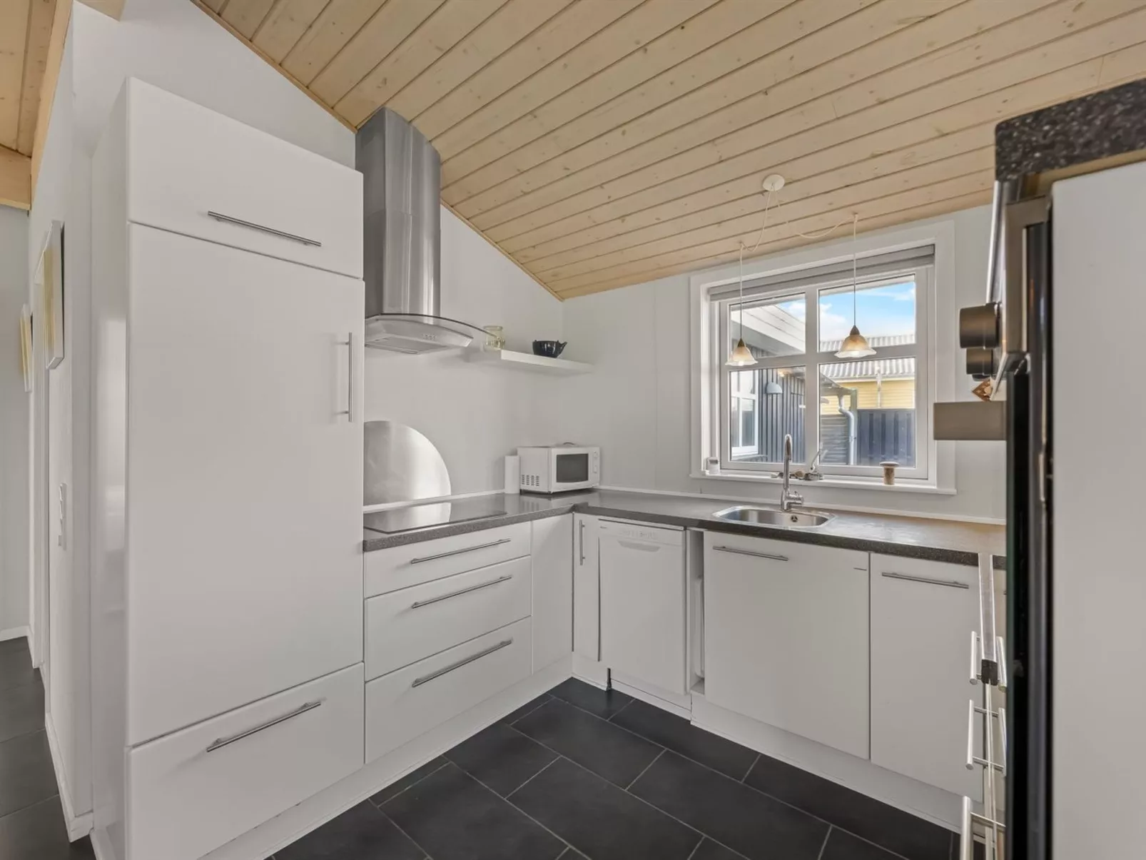 "Fabio" - 450m from the sea-Binnen